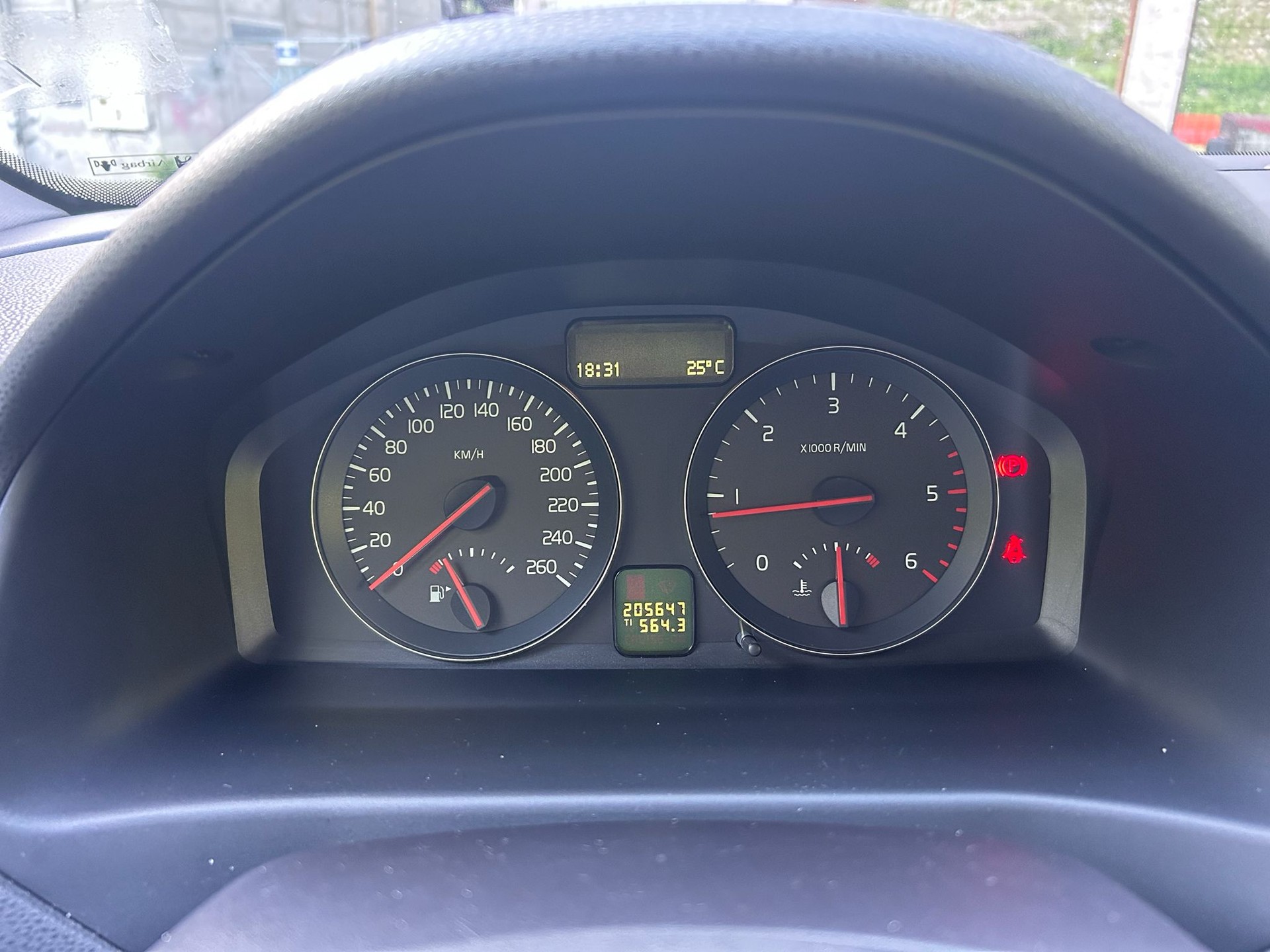 VOLVO C30 1.6D-image-18