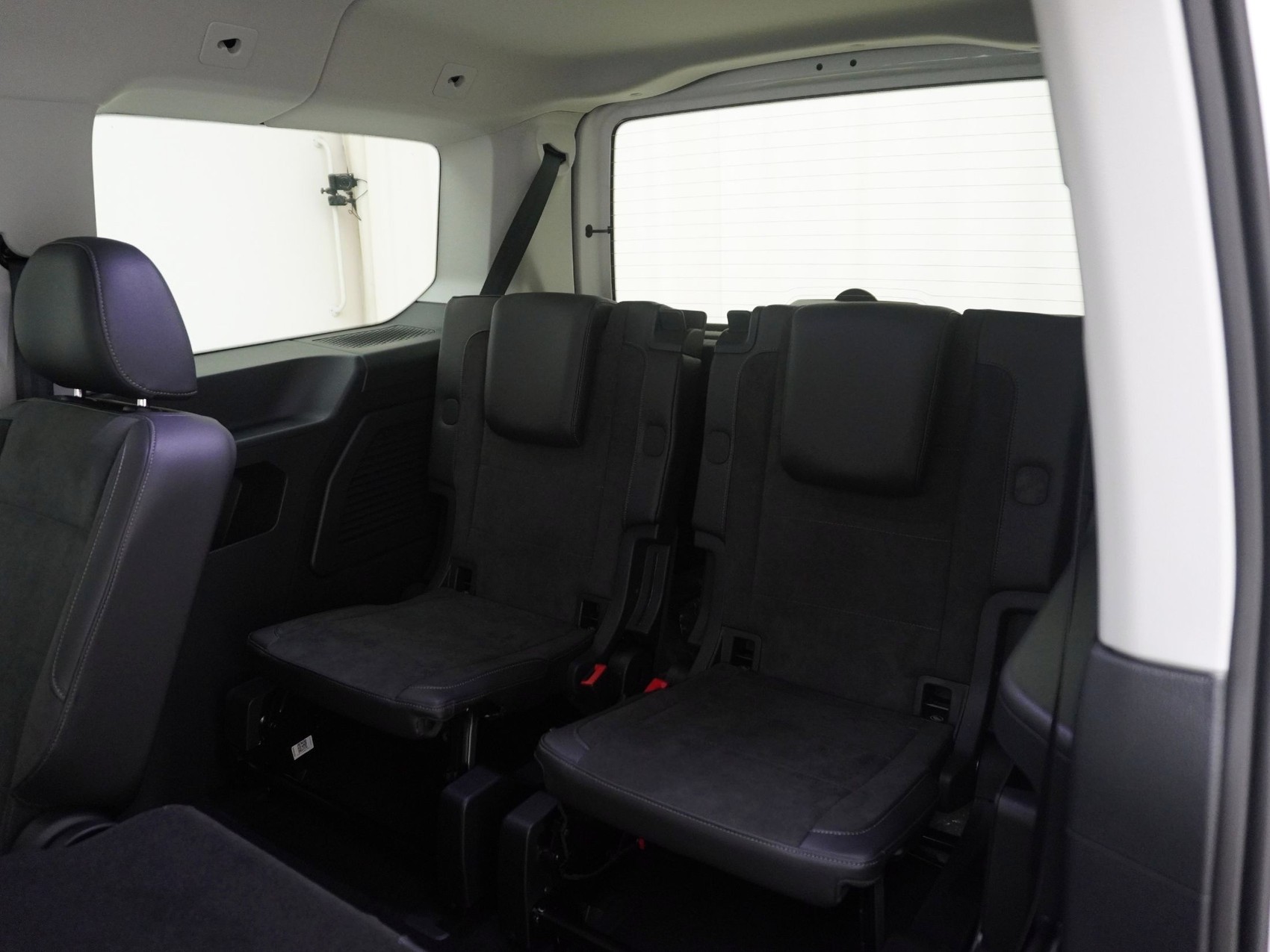 VW Caddy Maxi 1.5 TSI Plug-in-Hybrid Style DSG-image-13