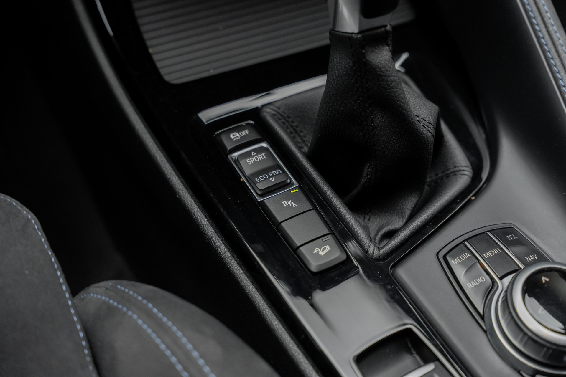 BMW X1 xDrive 25d M Sport Steptronic-image-13