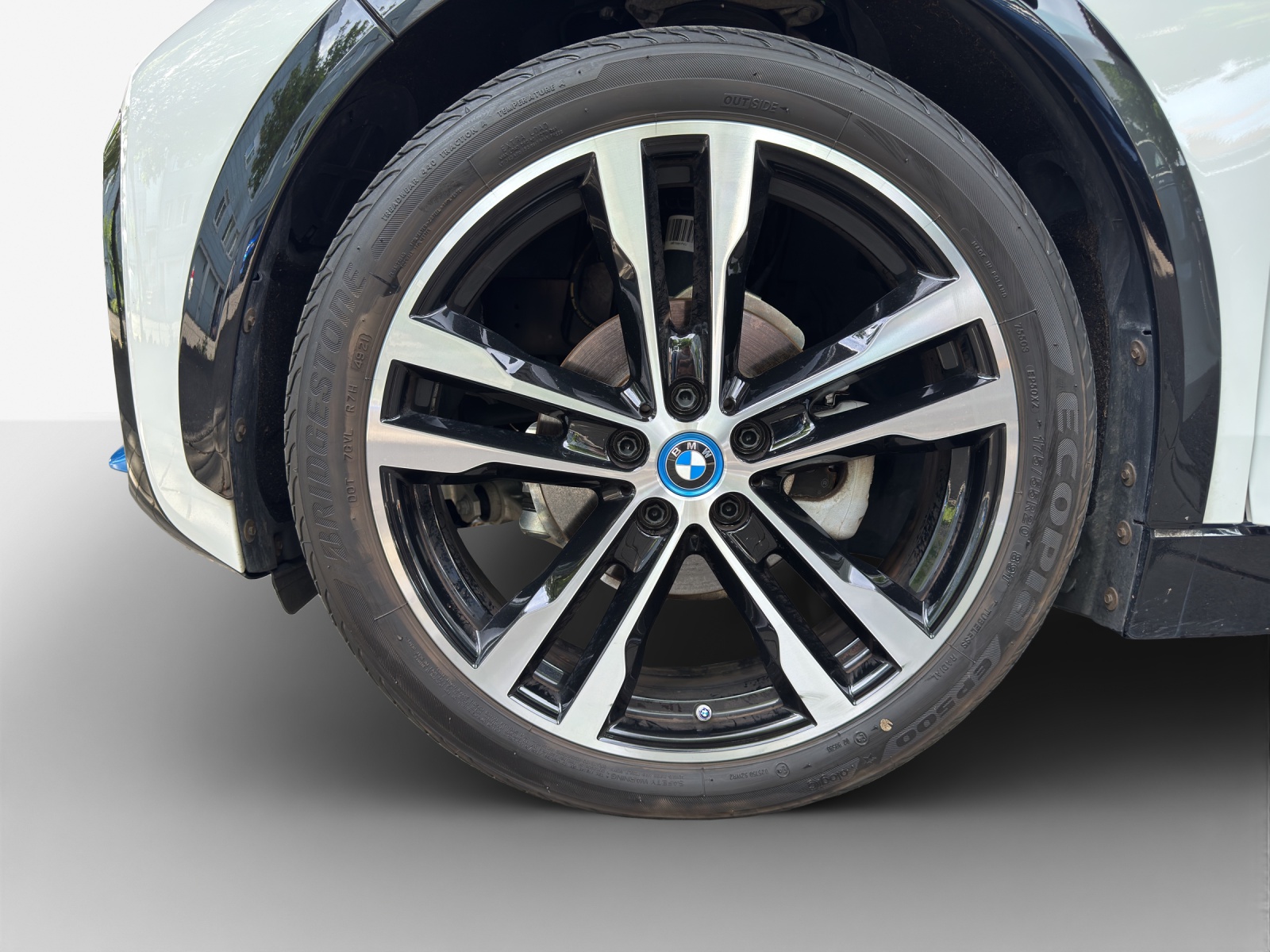 BMW i3s (120Ah) Fleet Edition-image-15