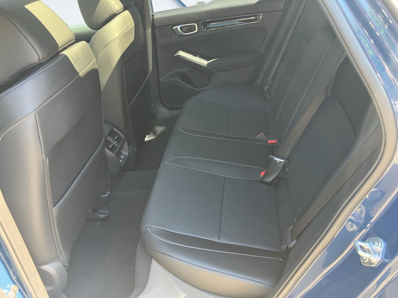 HONDA Civic 2.0 i-MMD Advance-image-12