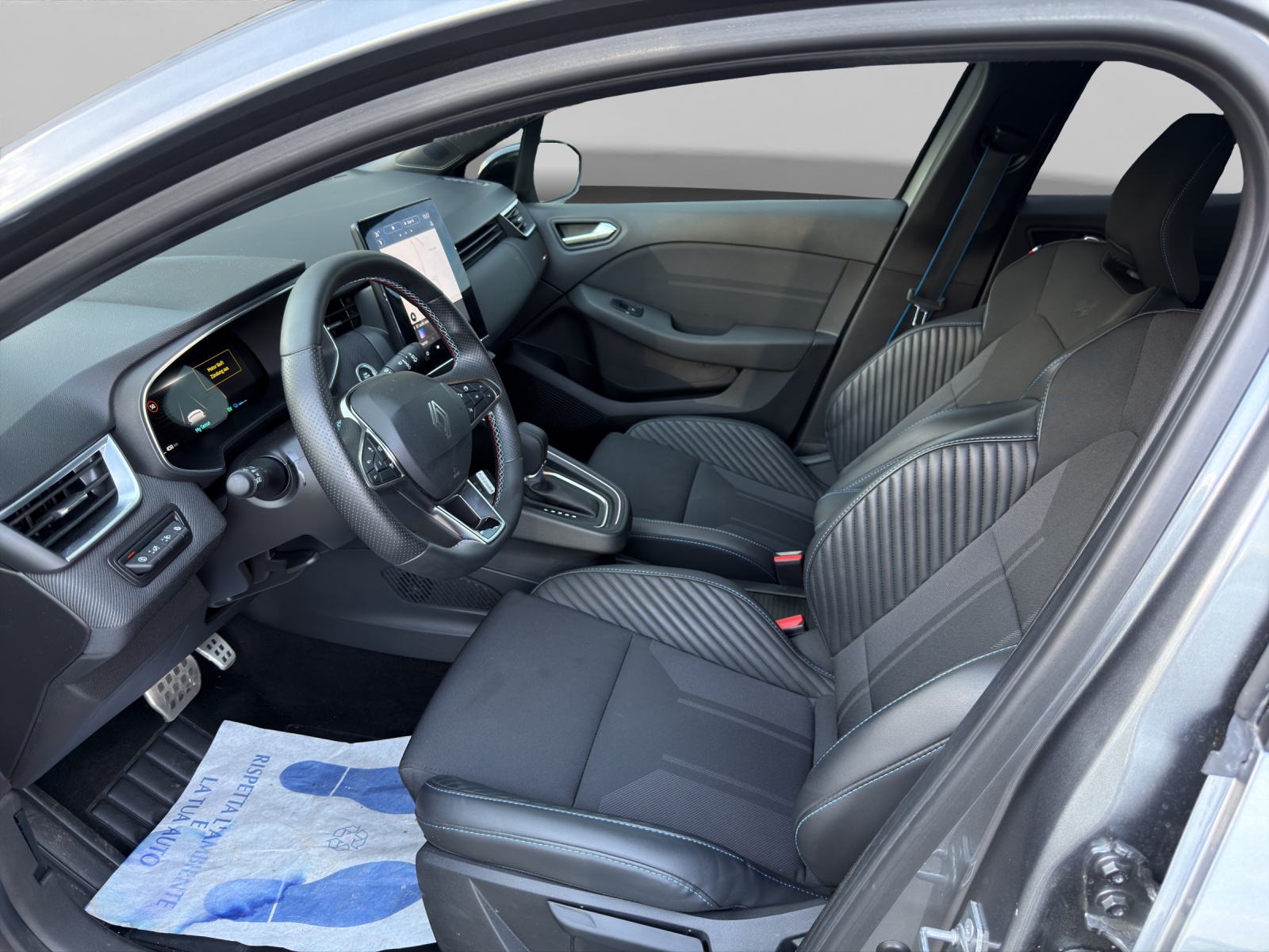 RENAULT Clio 1.6 E-Tech esprit Alpine-image-5