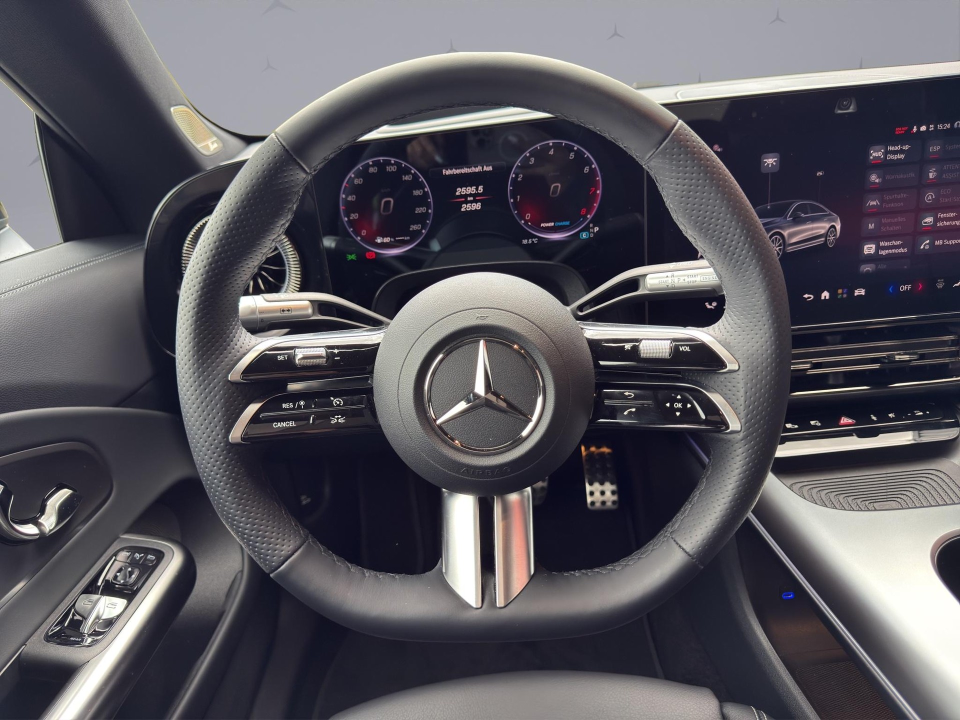 MERCEDES-BENZ CLA 220 AMG Line 4matic - Neues Modell-image-12