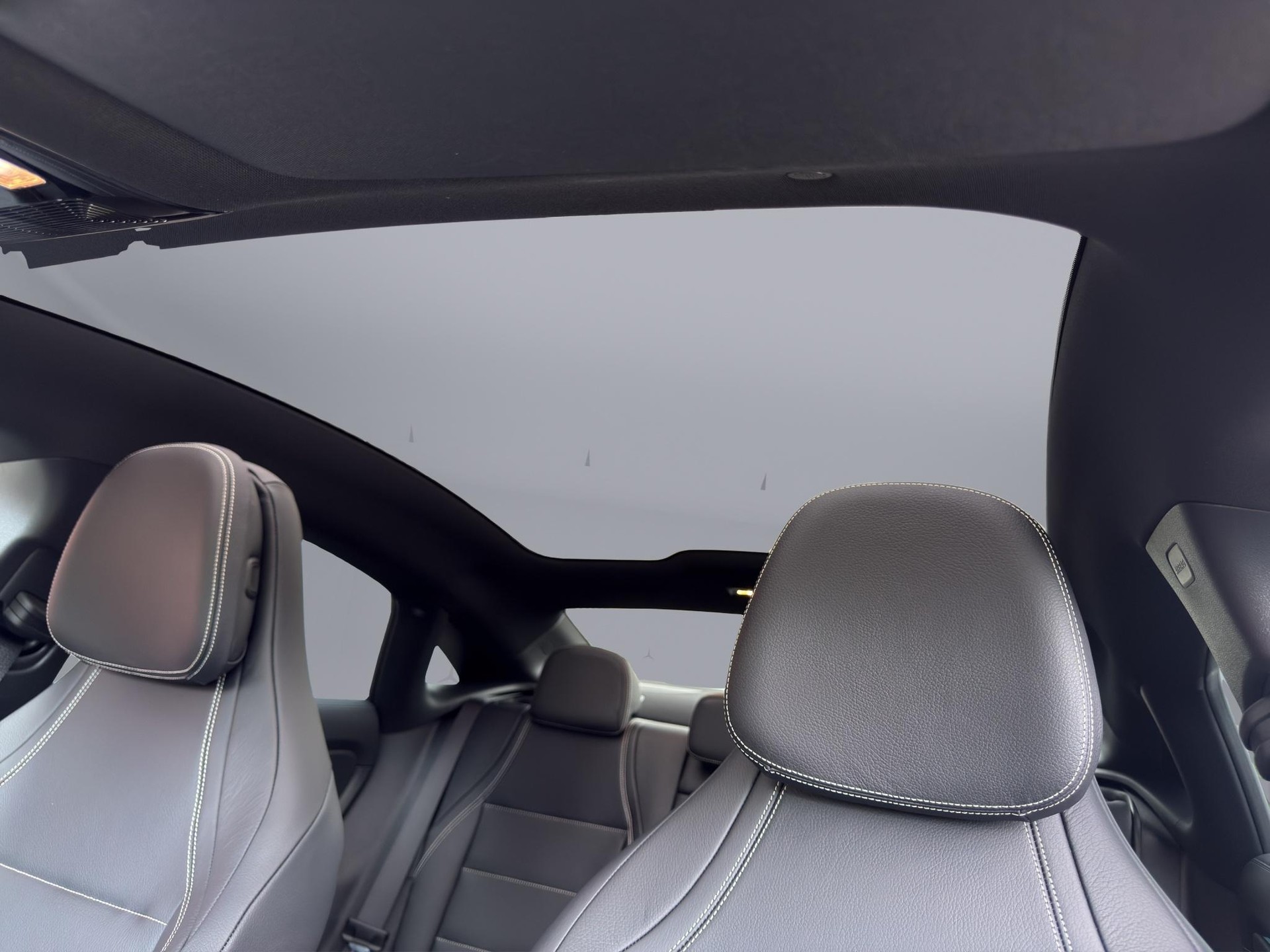 MERCEDES-BENZ CLA 220 AMG Line 4matic - Neues Modell-image-19