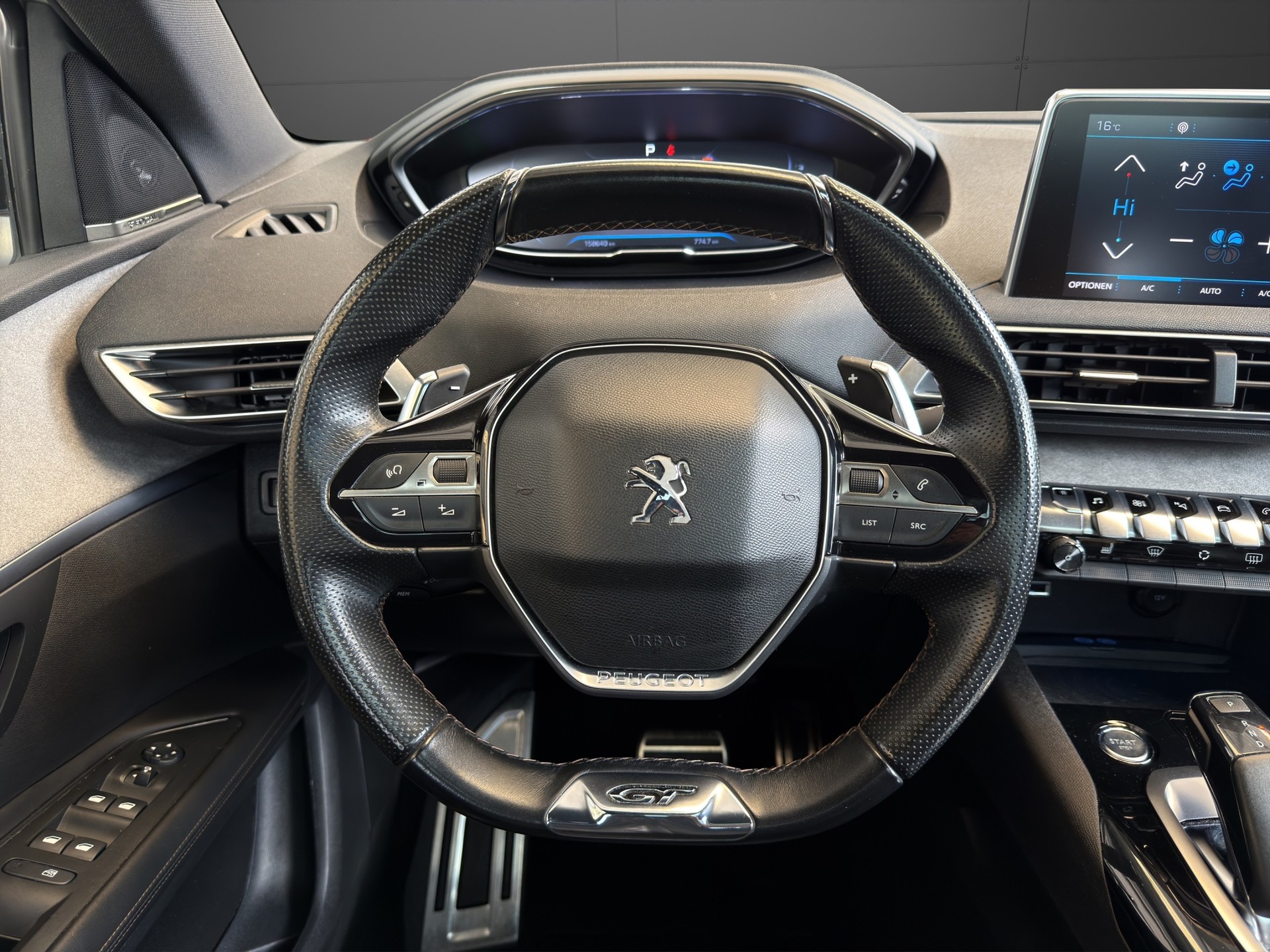 PEUGEOT 3008 2.0 BlueHDi GT EAT-image-14