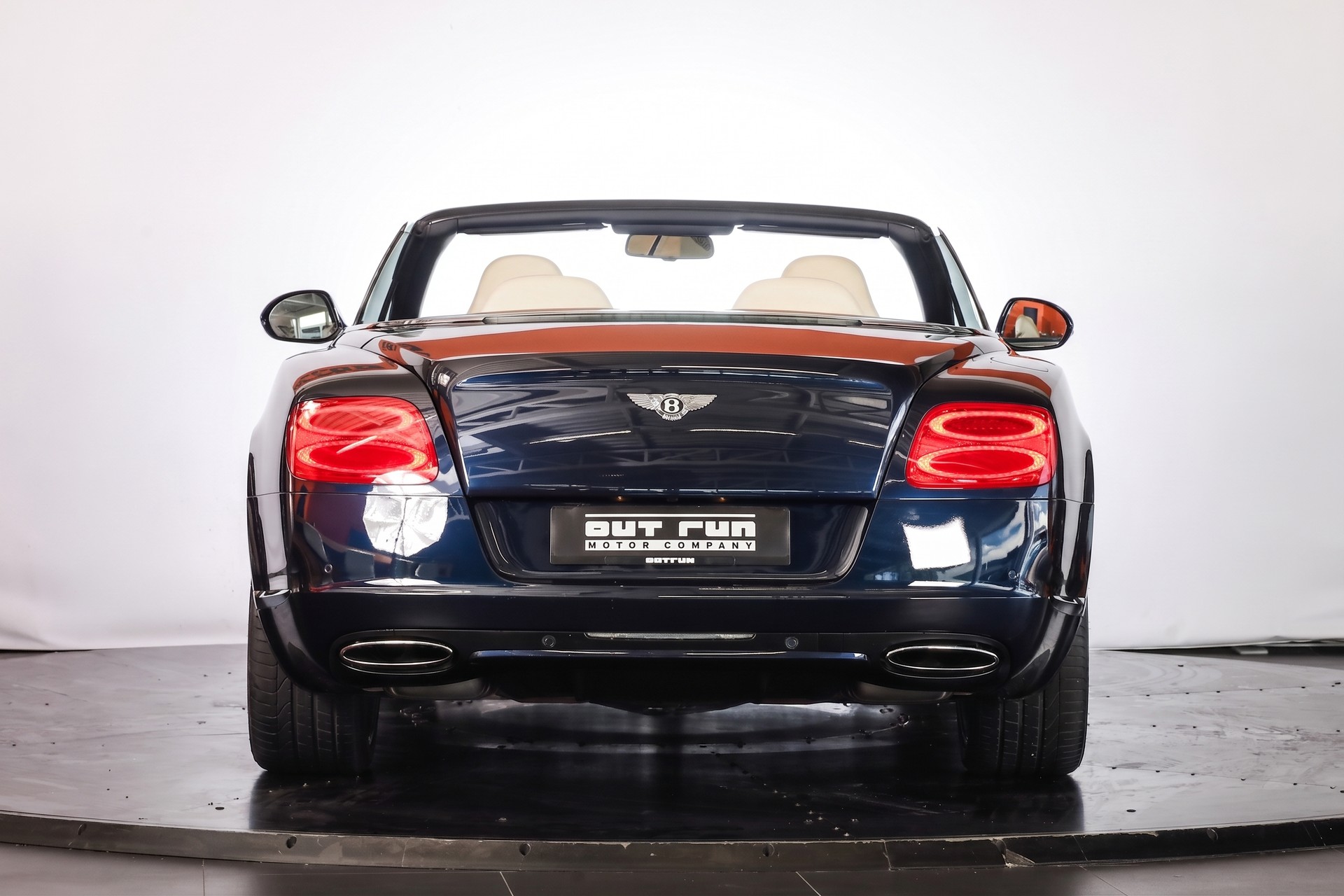 BENTLEY Continental GTC 6.0 W12-image-10