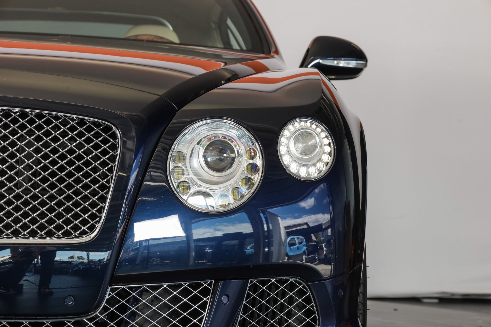 BENTLEY Continental GTC 6.0 W12-image-12