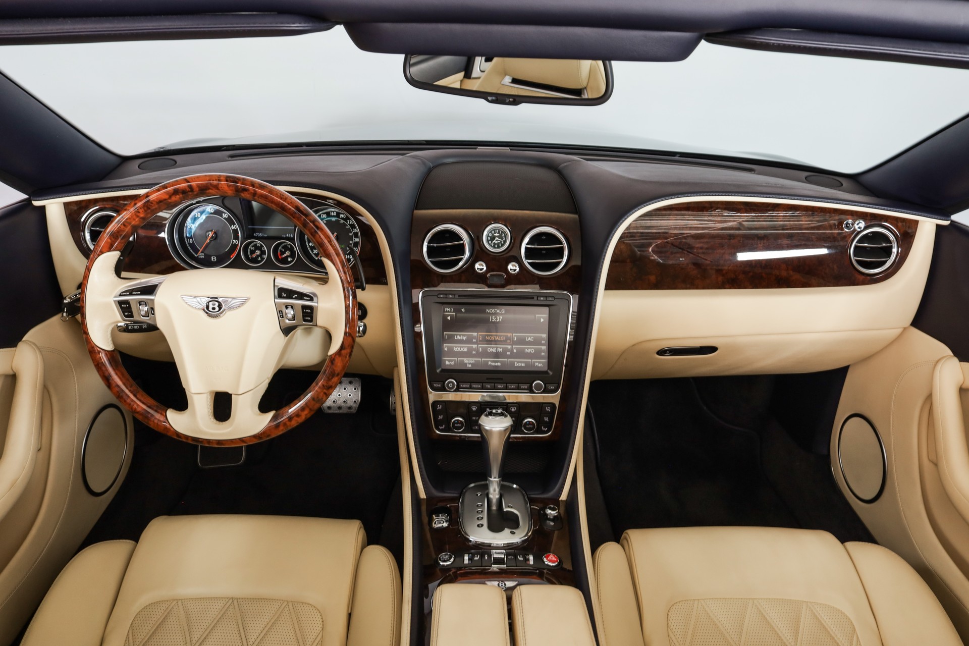 BENTLEY Continental GTC 6.0 W12-image-15