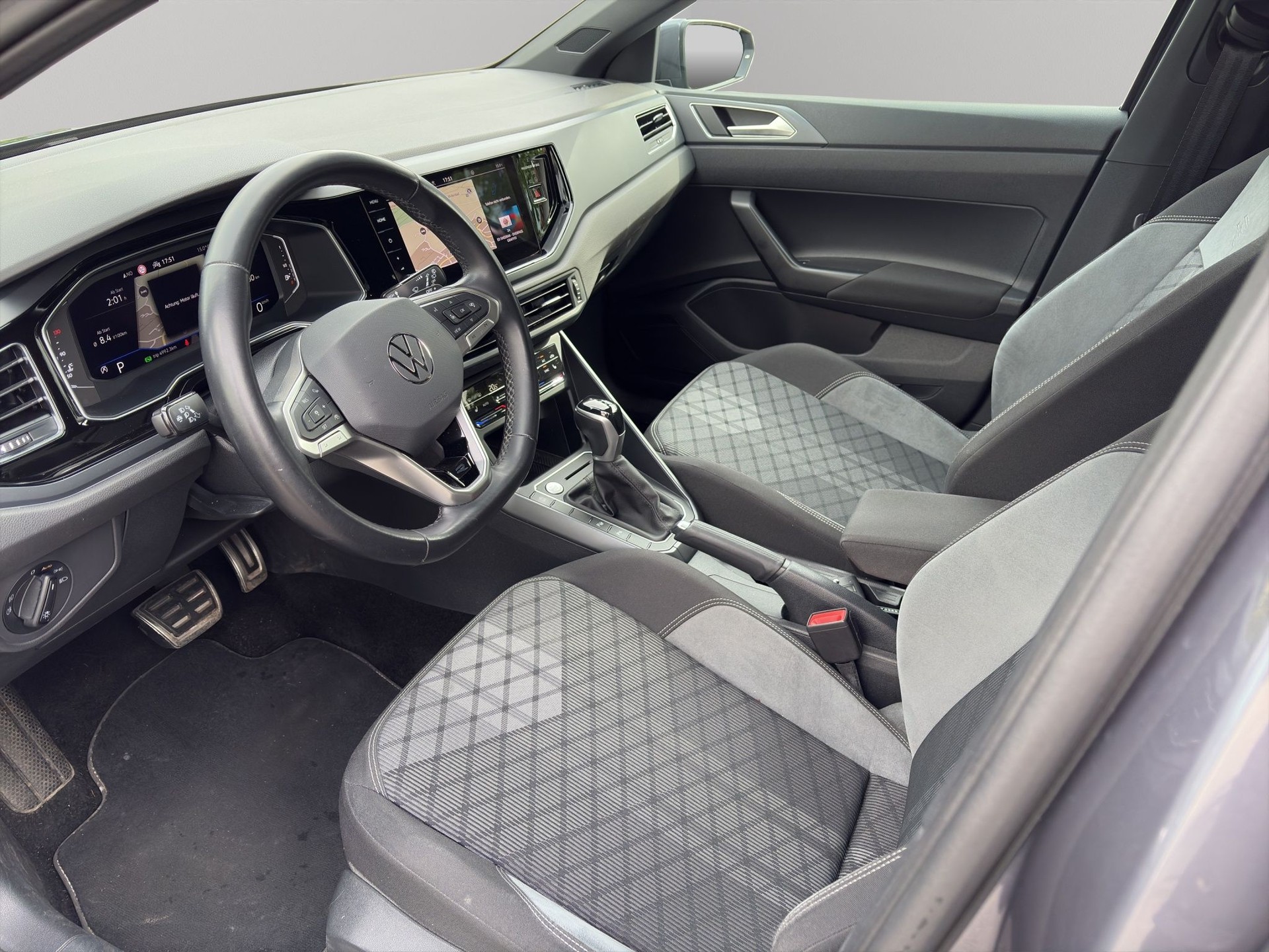 VW Polo 1.0 TSI R-Line DSG-image-9