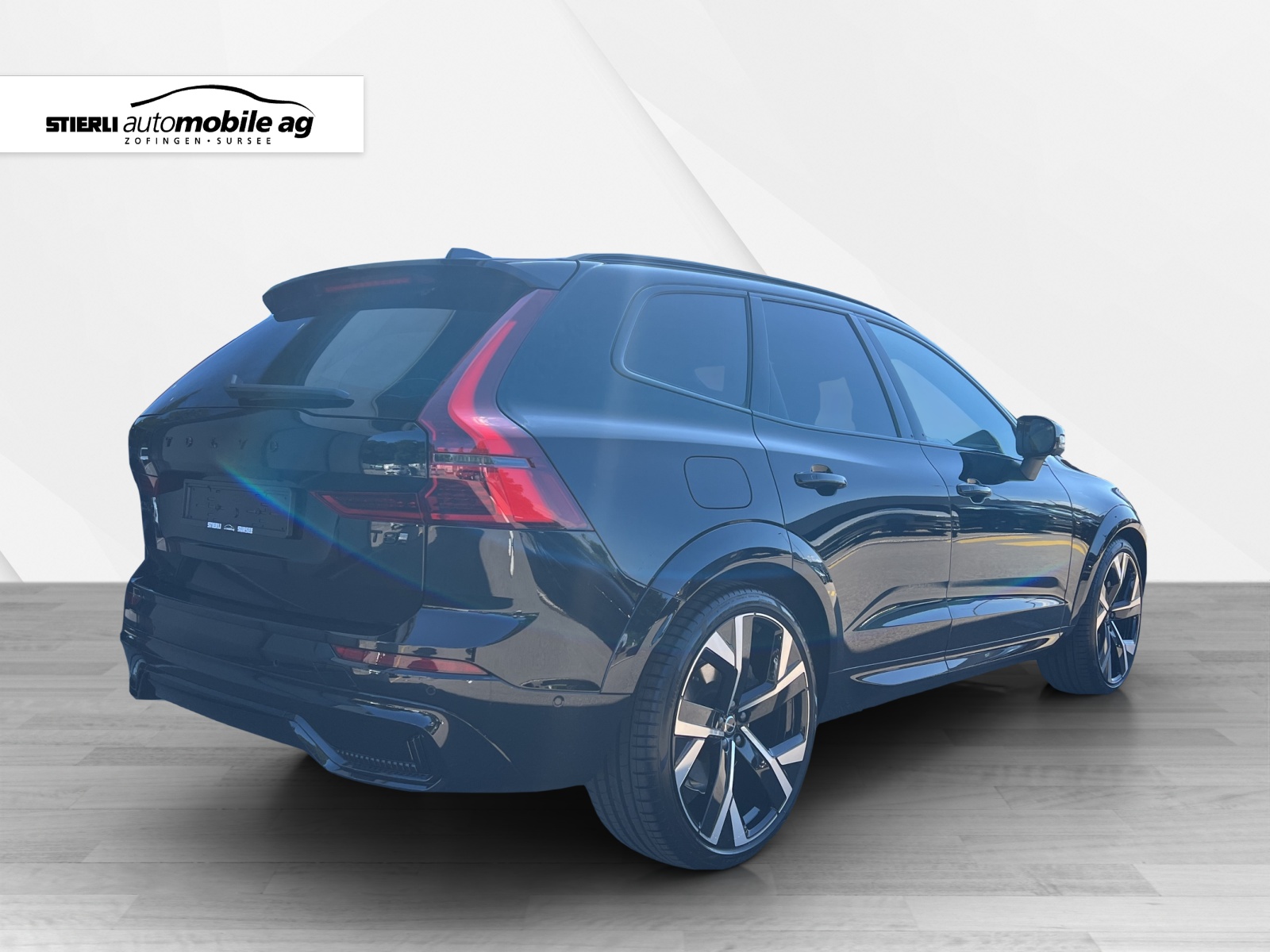 VOLVO XC60 2.0 T8 TE Black Edition eAWD-image-4