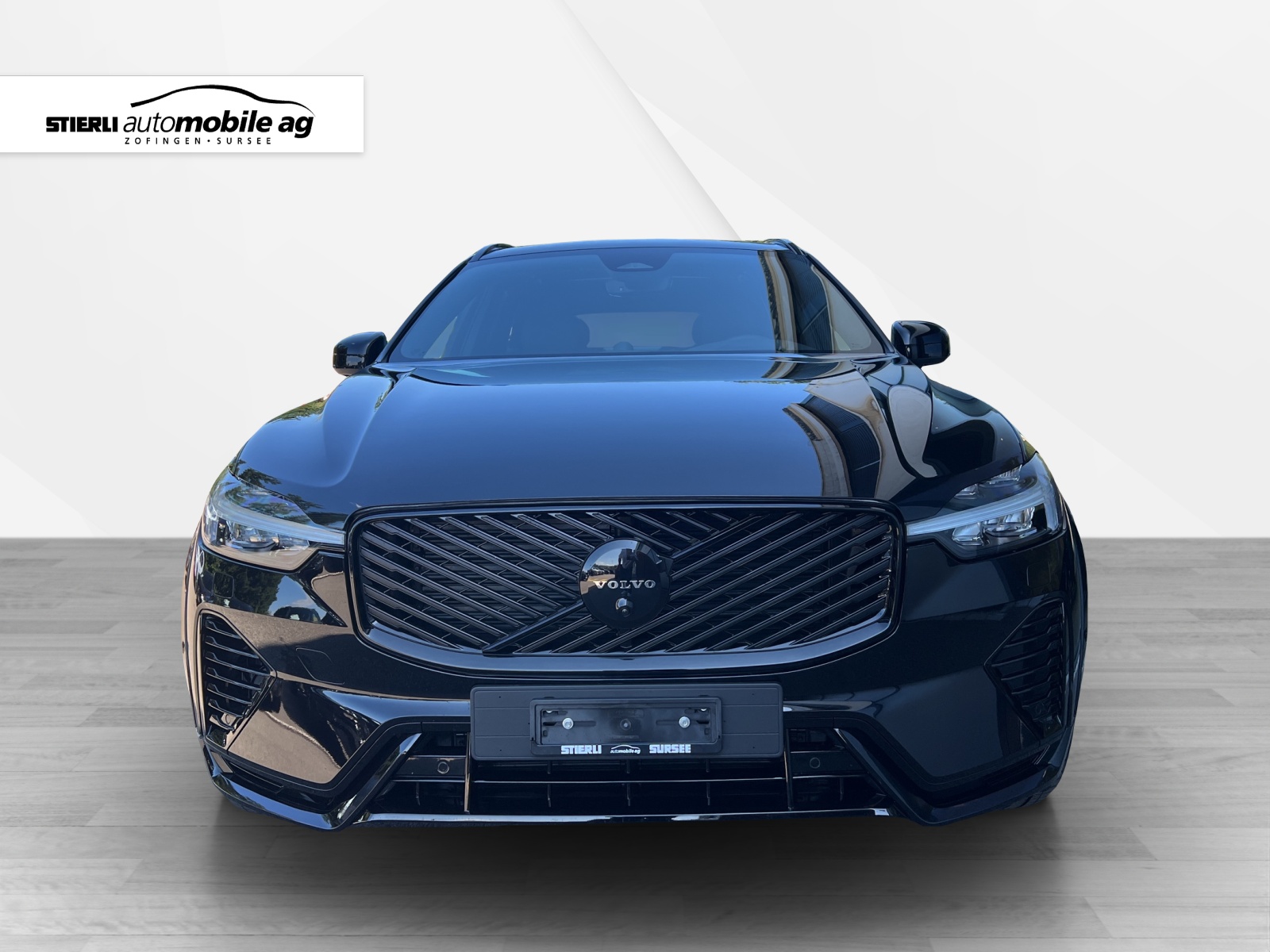 VOLVO XC60 2.0 T8 TE Black Edition eAWD-showroom-element-1