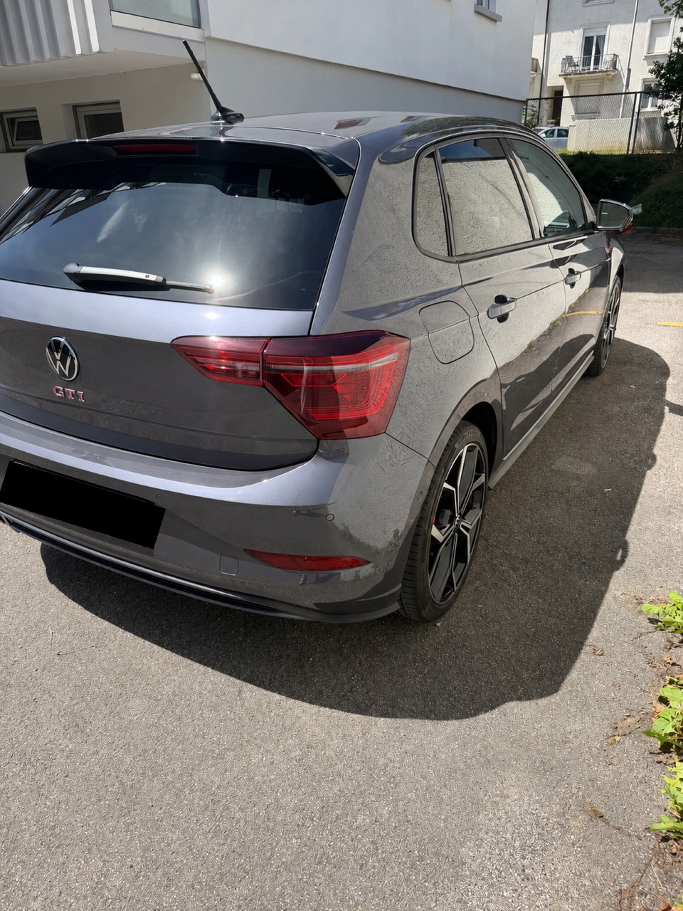 VW 2.0 TSI GTI 75 Edition DSG-image-1