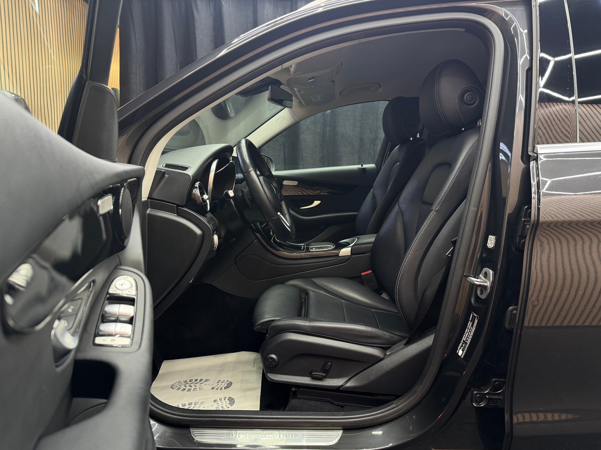MERCEDES-BENZ GLC 220 d 4m | 1 Jahr Garantie | Facelift | *ab CHF 299.-/ Monat*-image-10
