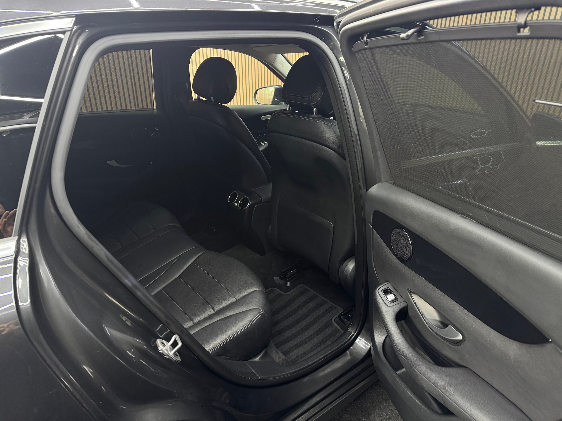 MERCEDES-BENZ GLC 220 d 4m | 1 Jahr Garantie | Facelift | *ab CHF 299.-/ Monat*-image-12