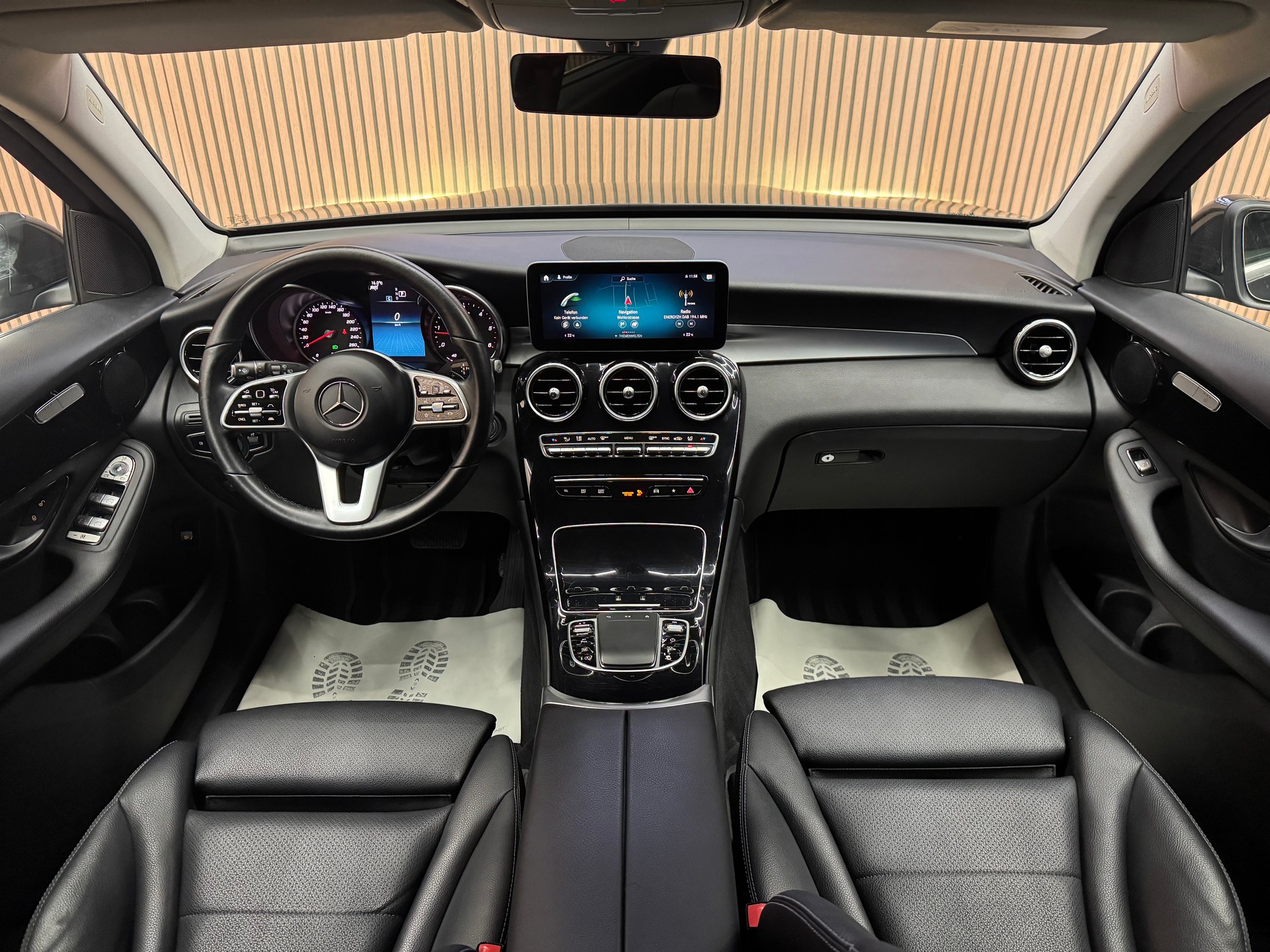 MERCEDES-BENZ GLC 220 d 4m | 1 Jahr Garantie | Facelift | *ab CHF 299.-/ Monat*-image-14