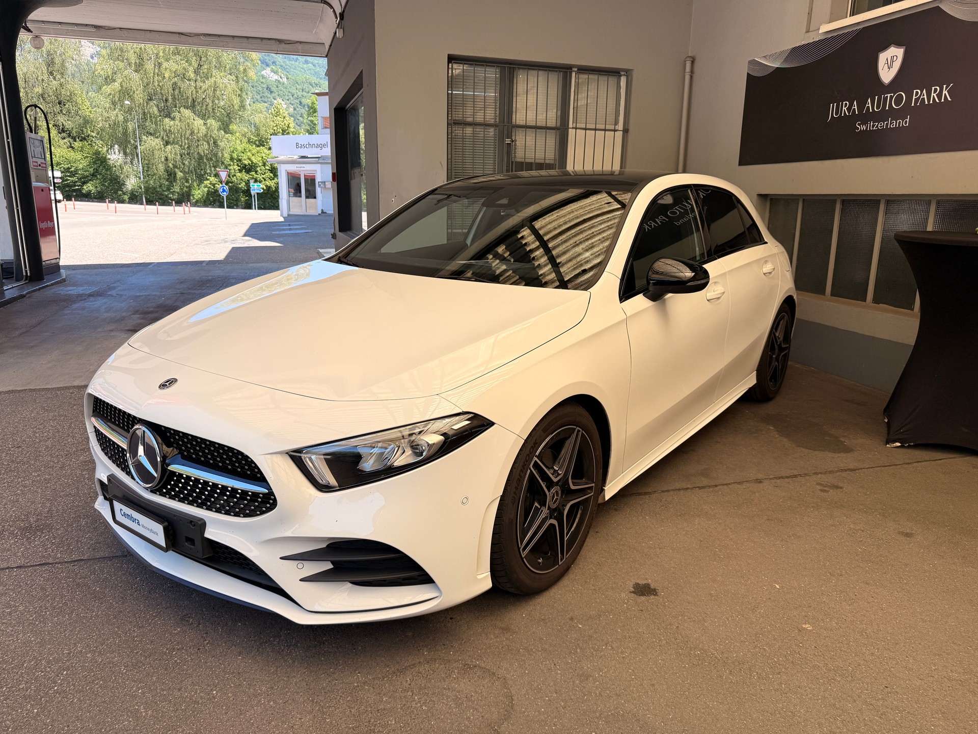 MERCEDES-BENZ A 200 AMG Line 7G-DCT-image-0