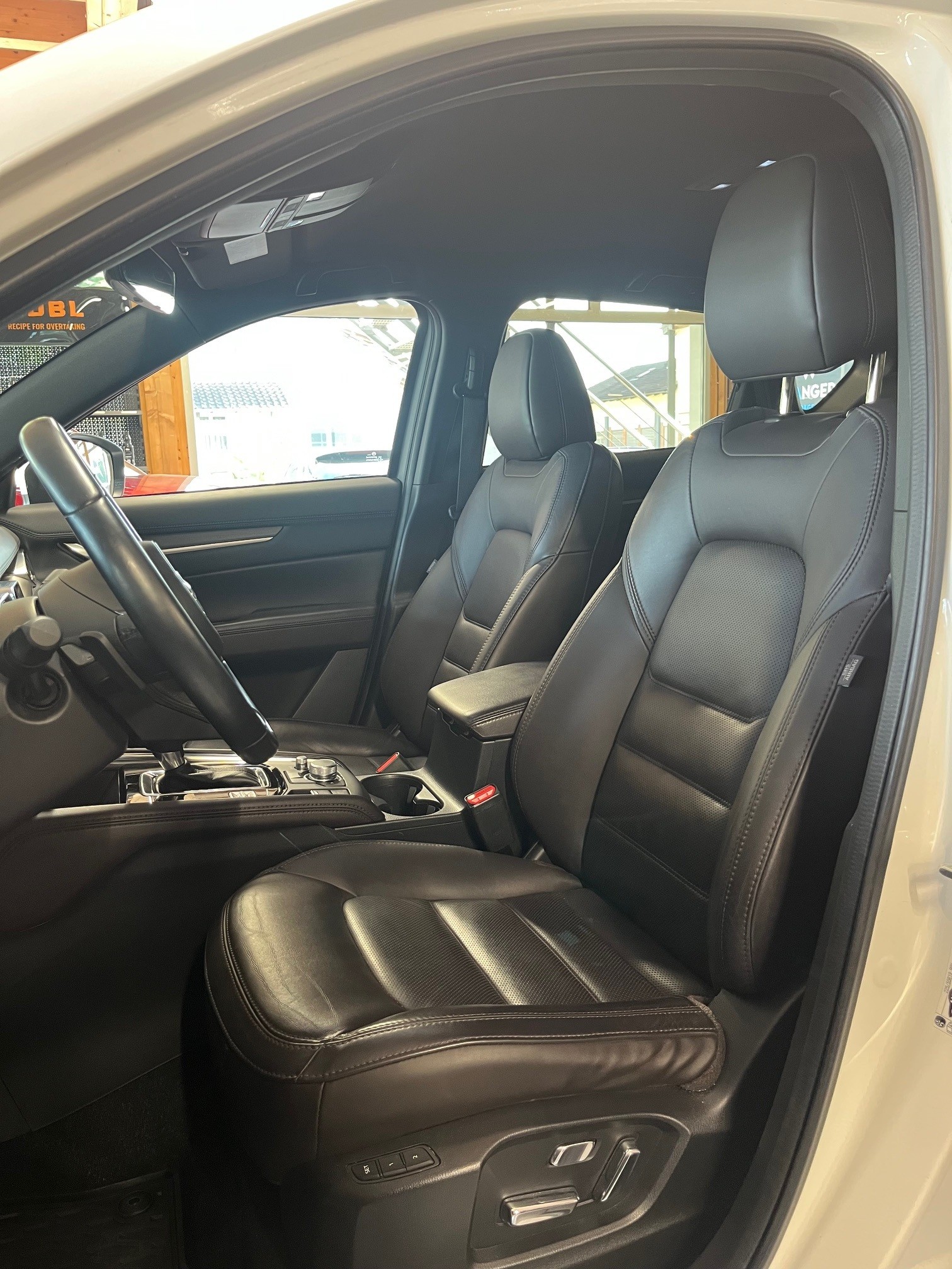 MAZDA CX-5 SKYACTIV-G 194 Revolution AWD Automat-image-6