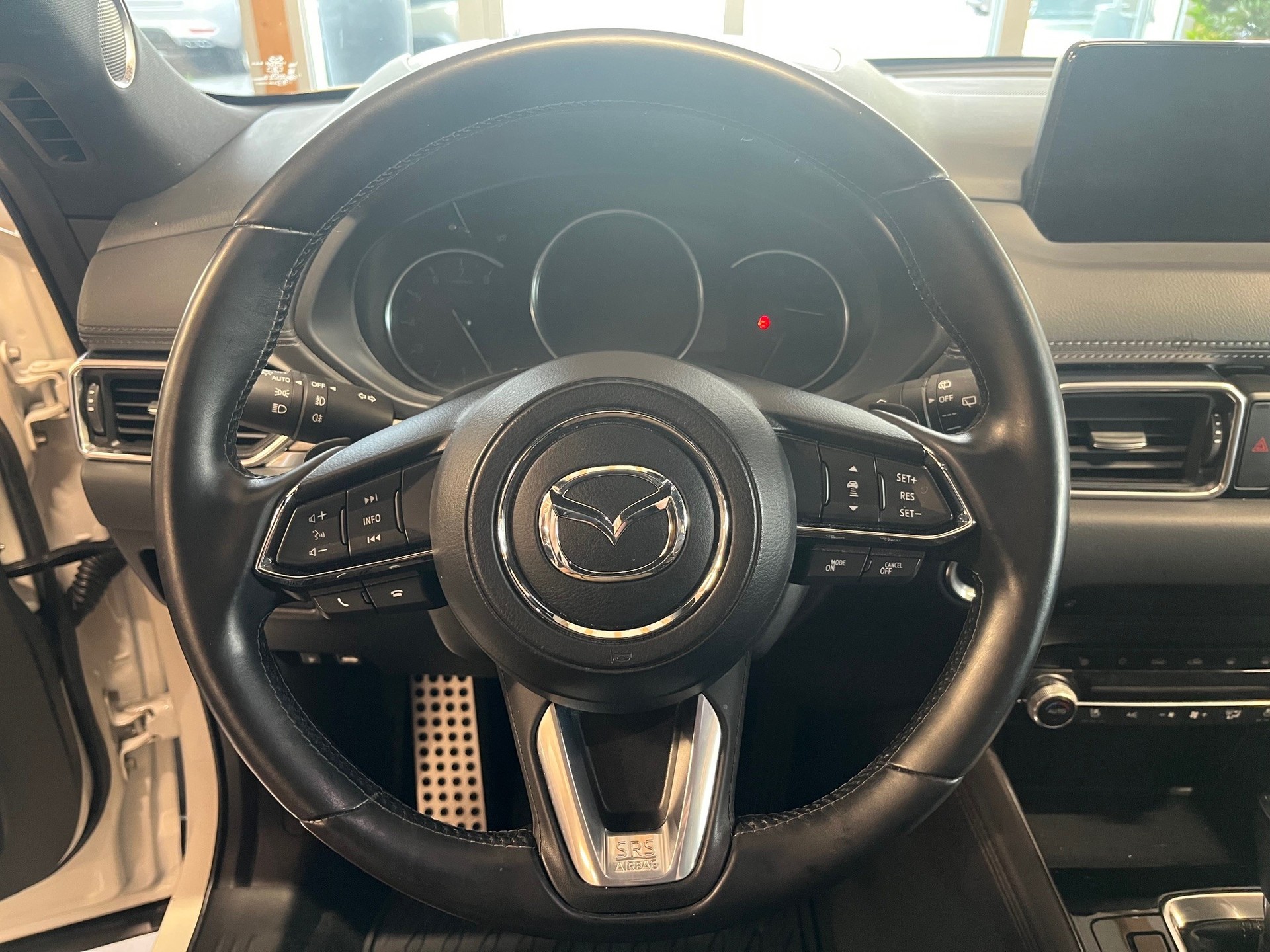MAZDA CX-5 SKYACTIV-G 194 Revolution AWD Automat-image-12