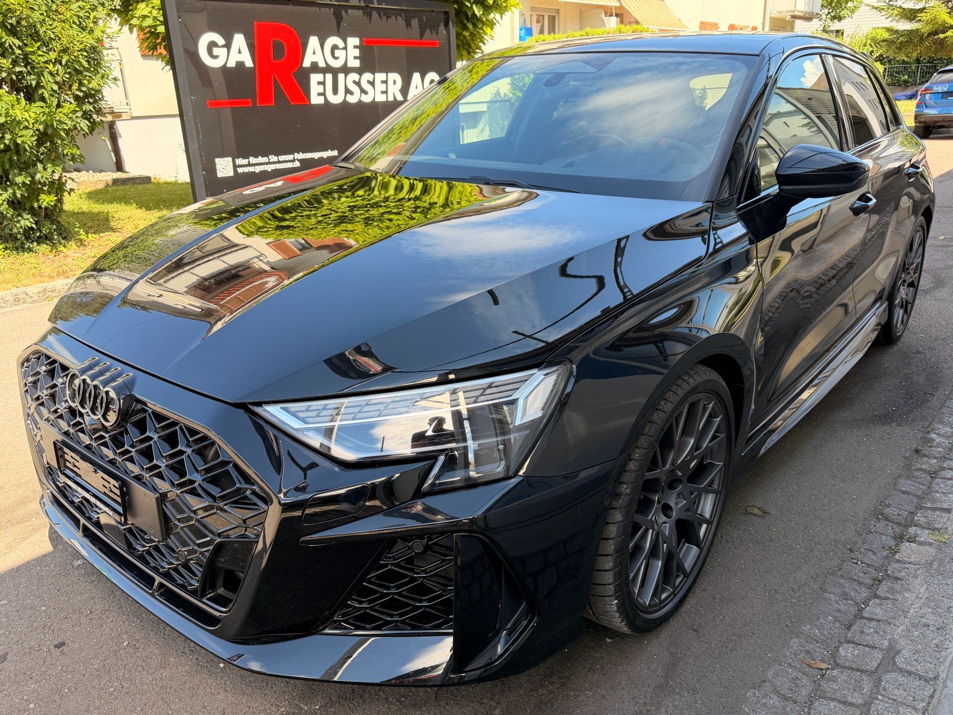 AUDI RS3 SPORTBACK 2.5 400PS TFSI QUATTRO *** VOLLAUSSTATTUNG MIT SCHALENSITZEN ***-image-0