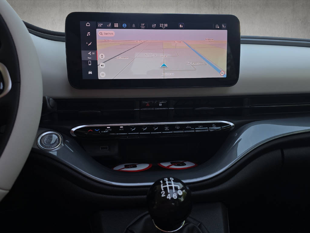 FIAT 500 Cabrio 1.0 Hybrid La Prima-image-15