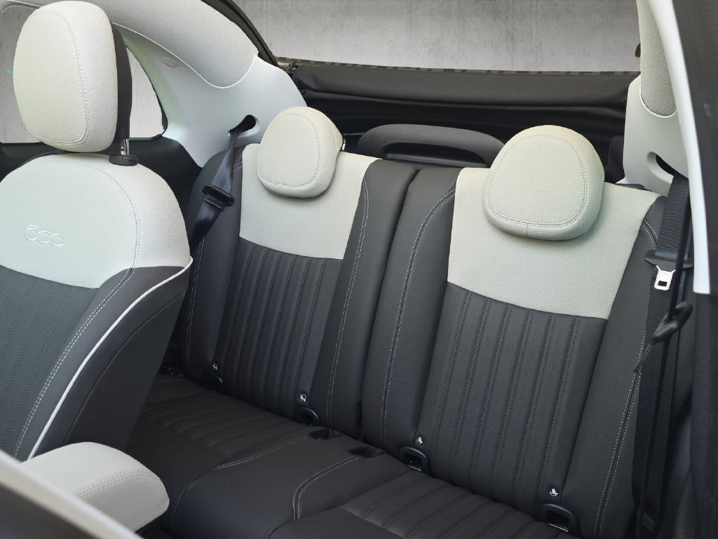 FIAT 500 Cabrio 1.0 Hybrid La Prima-image-11
