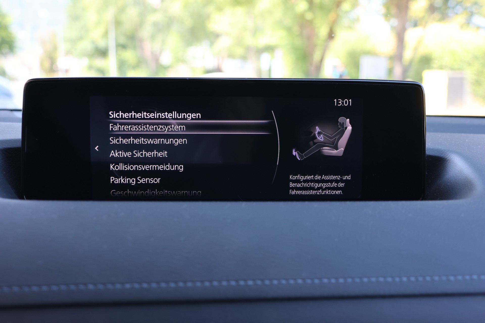 MAZDA MX-30 PHEV e-Skyactiv R-EV 170 Exclusive-Line-image-22