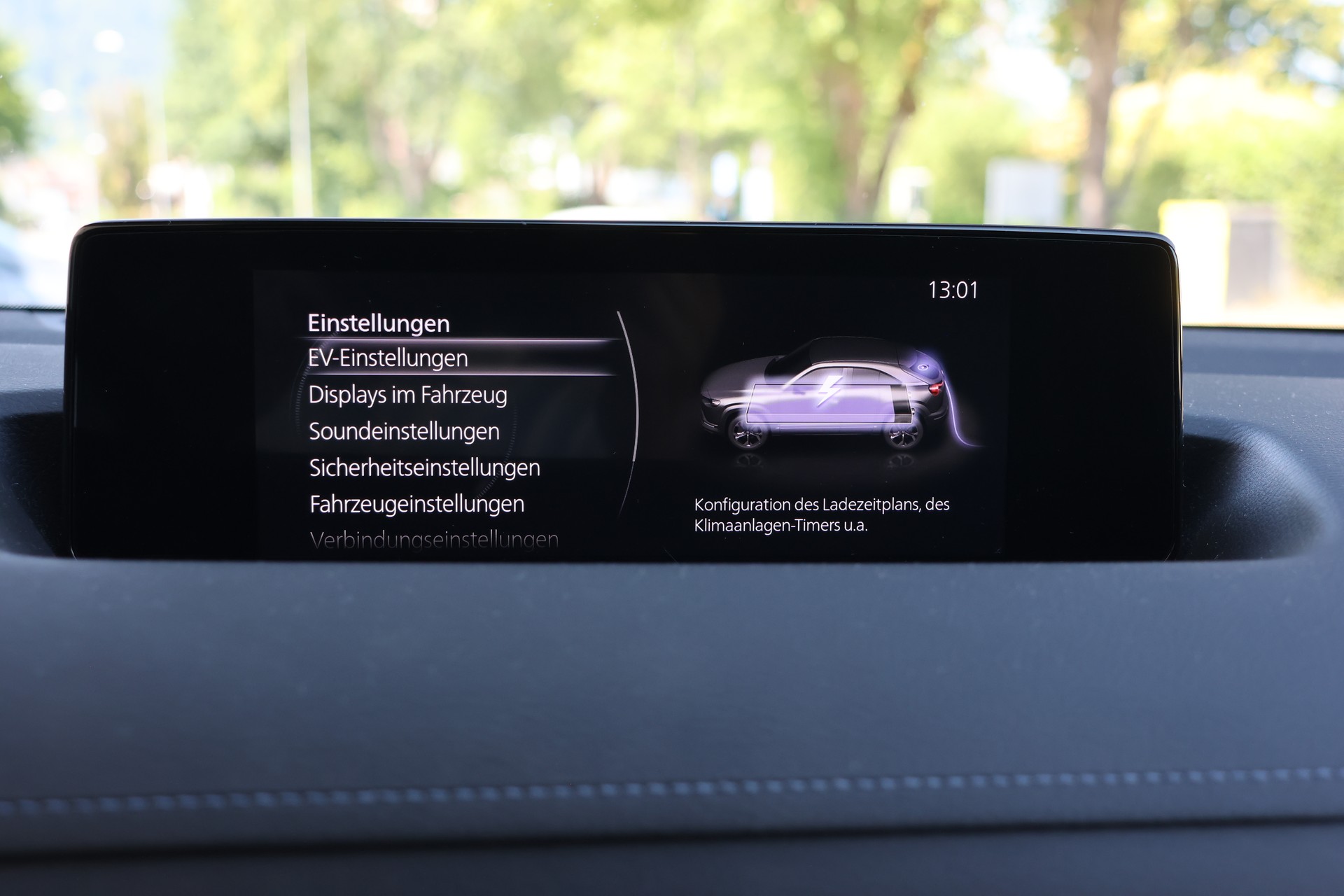 MAZDA MX-30 PHEV e-Skyactiv R-EV 170 Exclusive-Line-image-21
