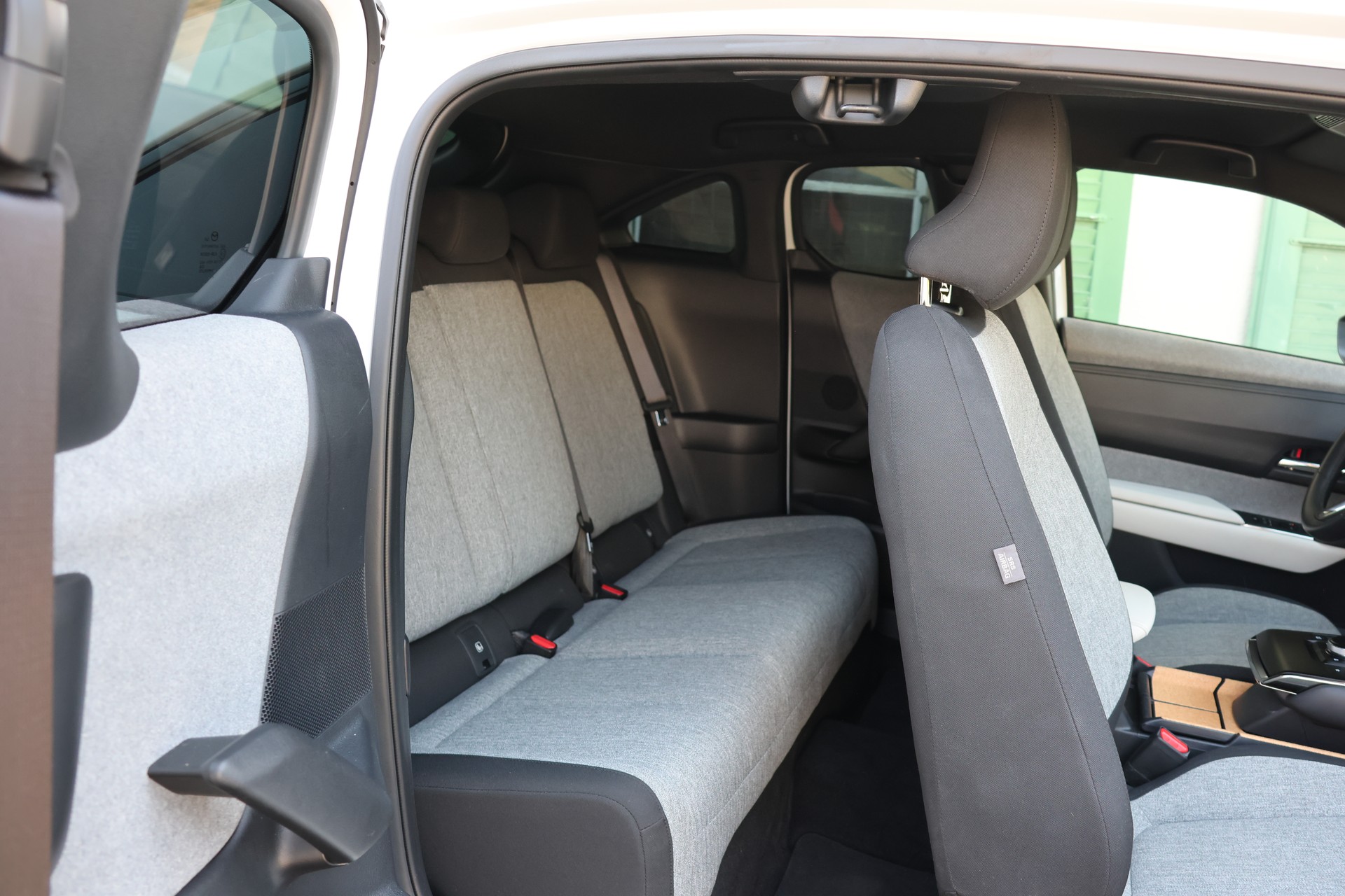 MAZDA MX-30 PHEV e-Skyactiv R-EV 170 Exclusive-Line-image-10