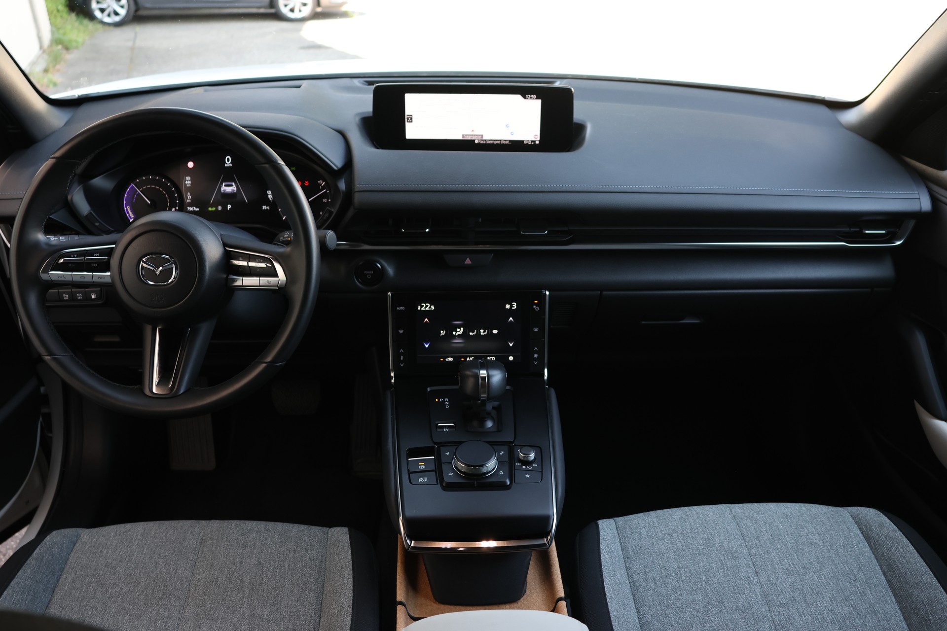 MAZDA MX-30 PHEV e-Skyactiv R-EV 170 Exclusive-Line-image-12