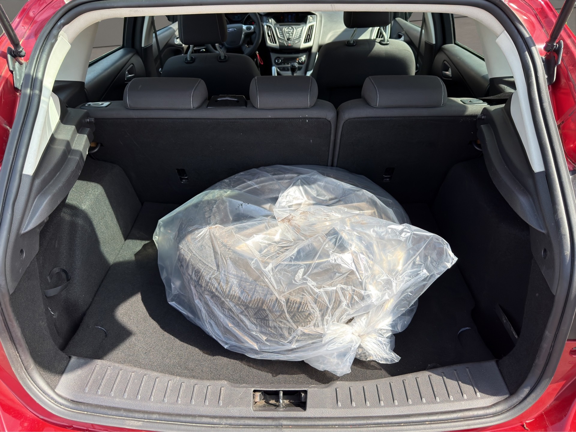 FORD Focus 1.0 SCTi Titanium-image-15