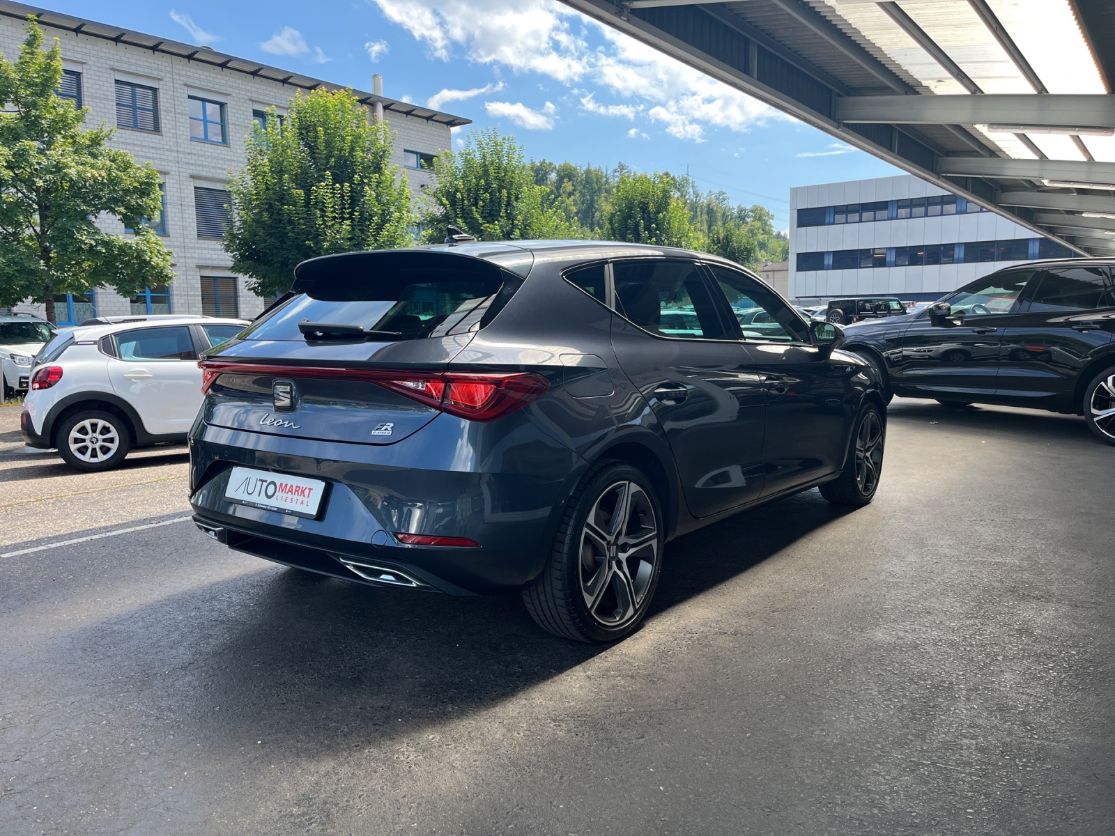 SEAT Leon 1.4 eHybrid pHEV DSG FR-image-4