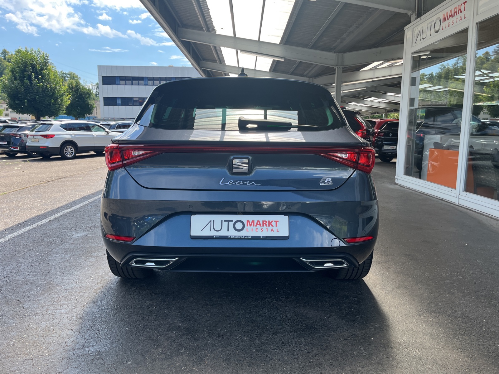 SEAT Leon 1.4 eHybrid pHEV DSG FR-showroom-element-3