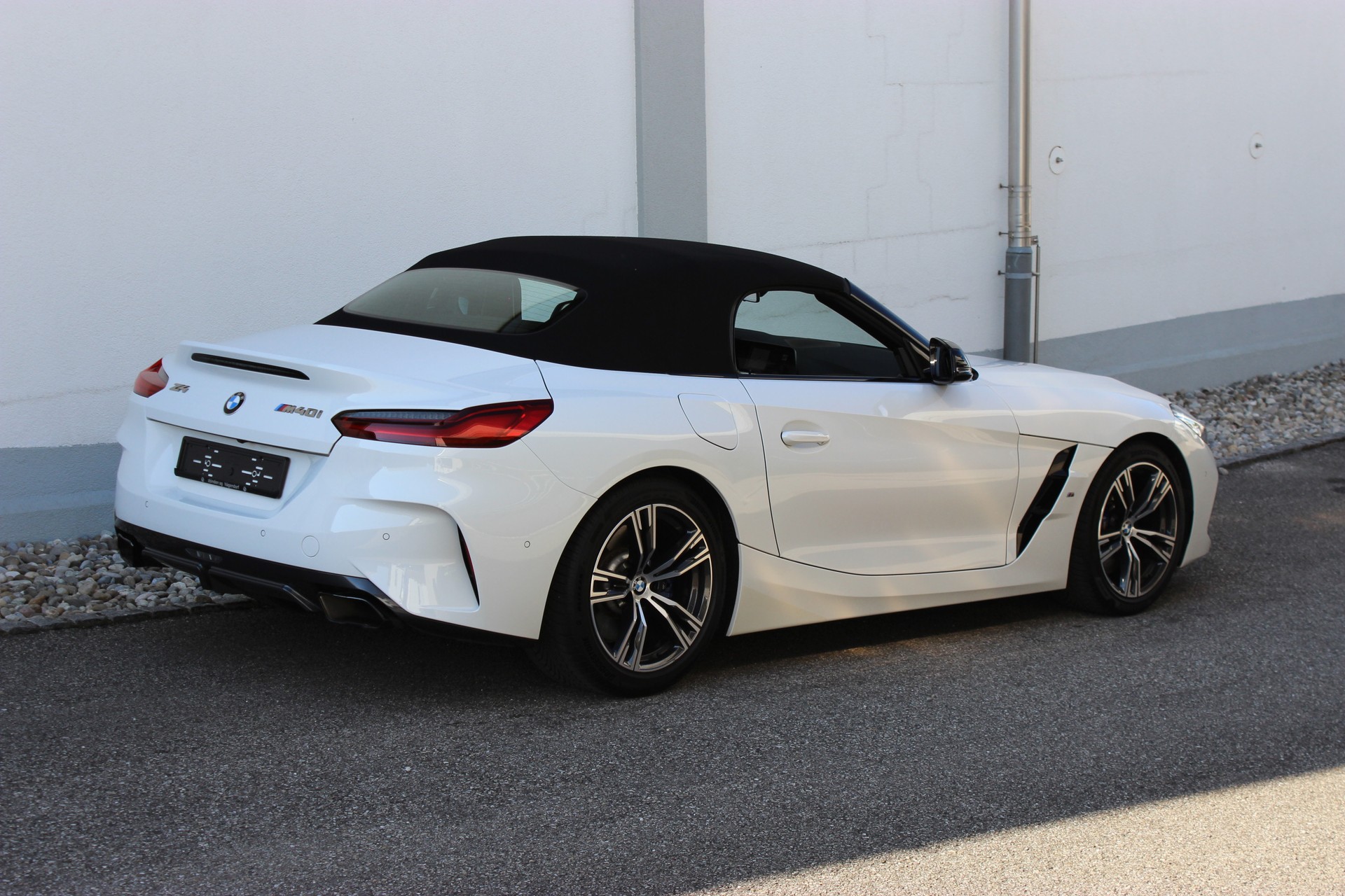 BMW Z4 M40i-image-4