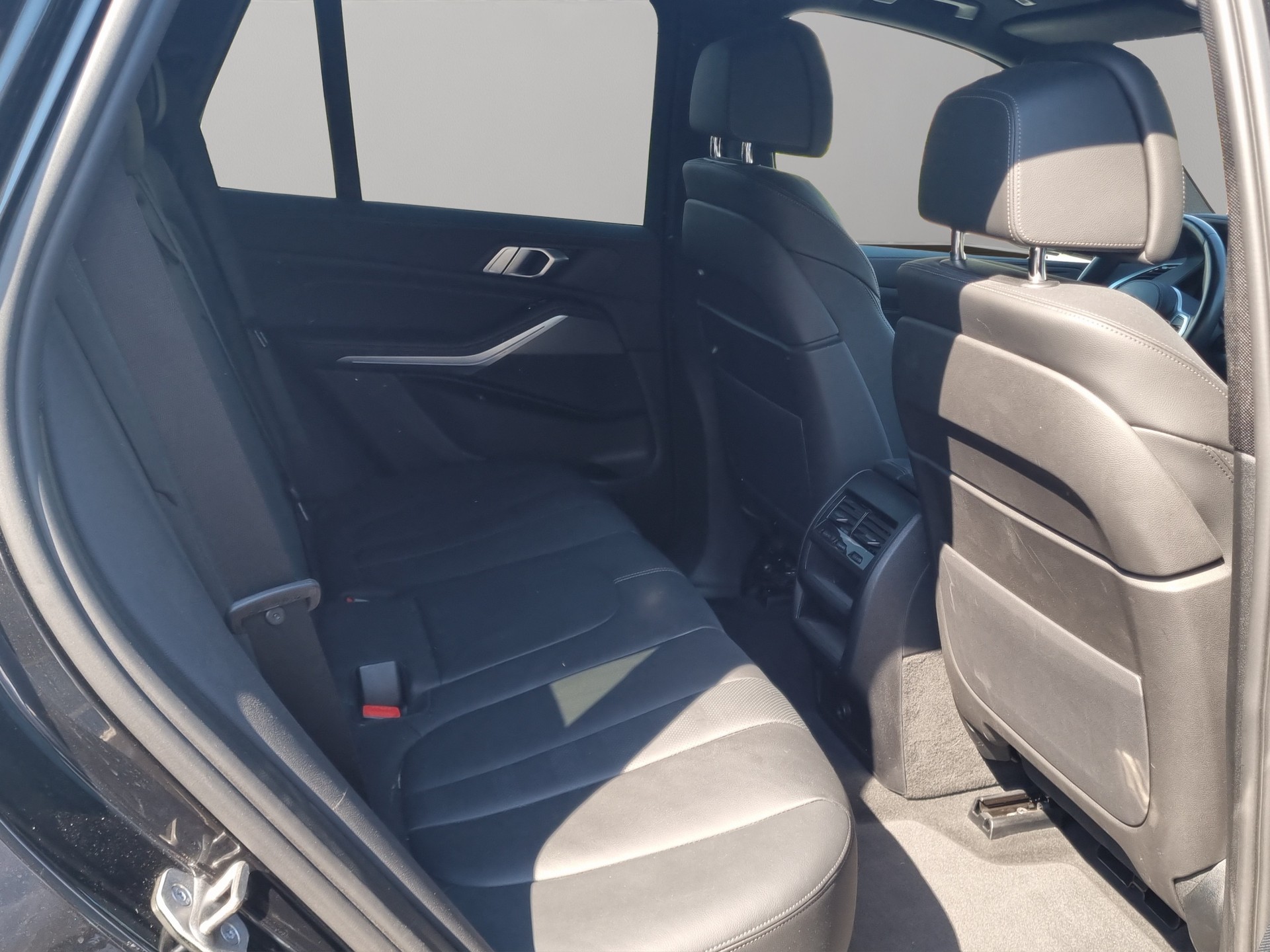 BMW X5 xDrive45e M Sport Steptronic-image-21