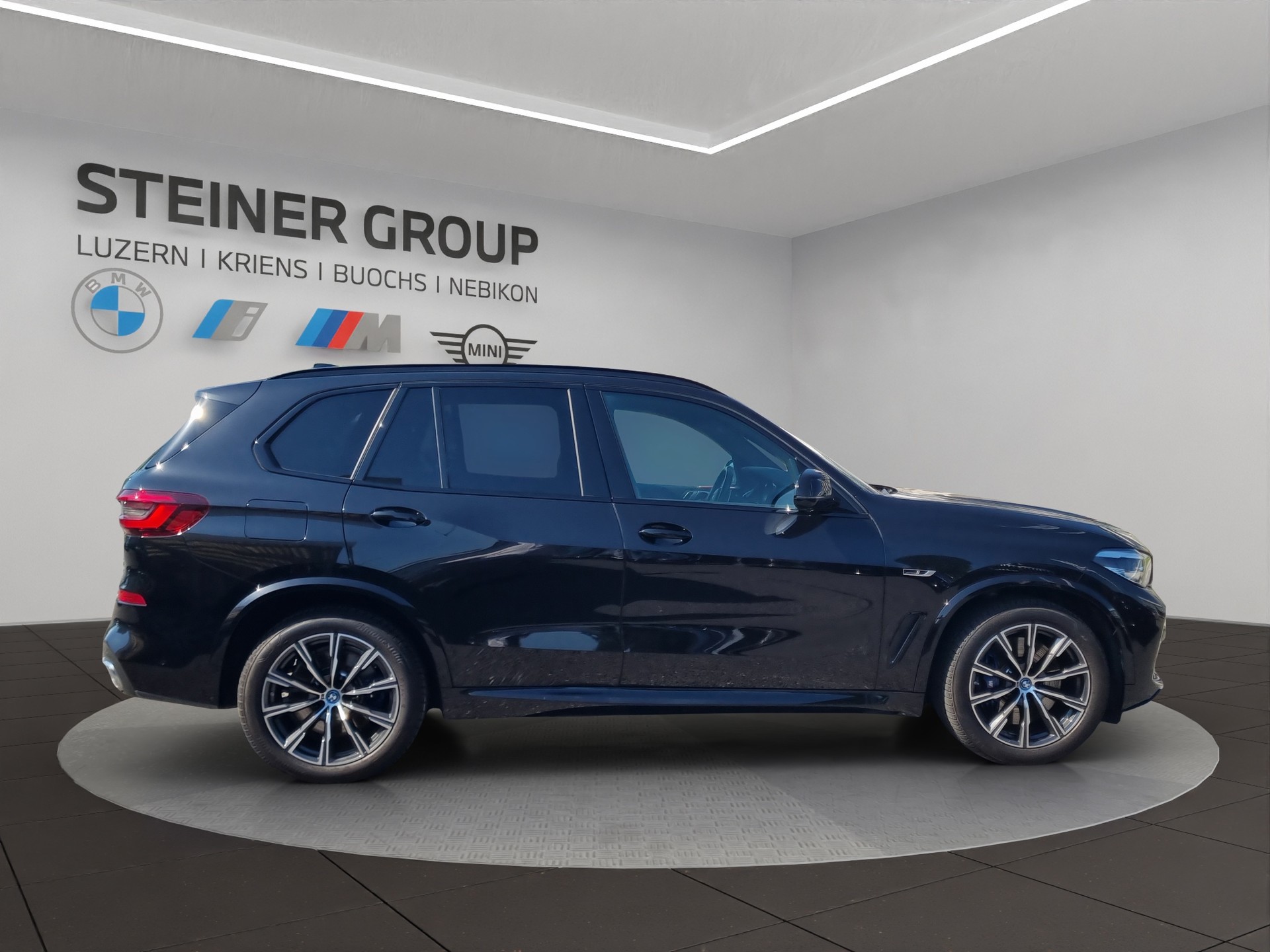 BMW X5 xDrive45e M Sport Steptronic-image-3