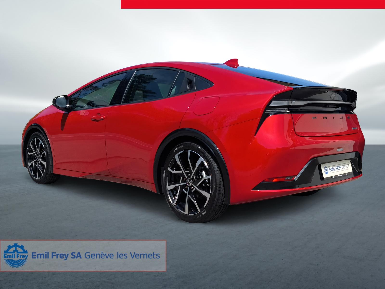 TOYOTA Prius 2.0 Plug-In-Hybrid Style-image-6