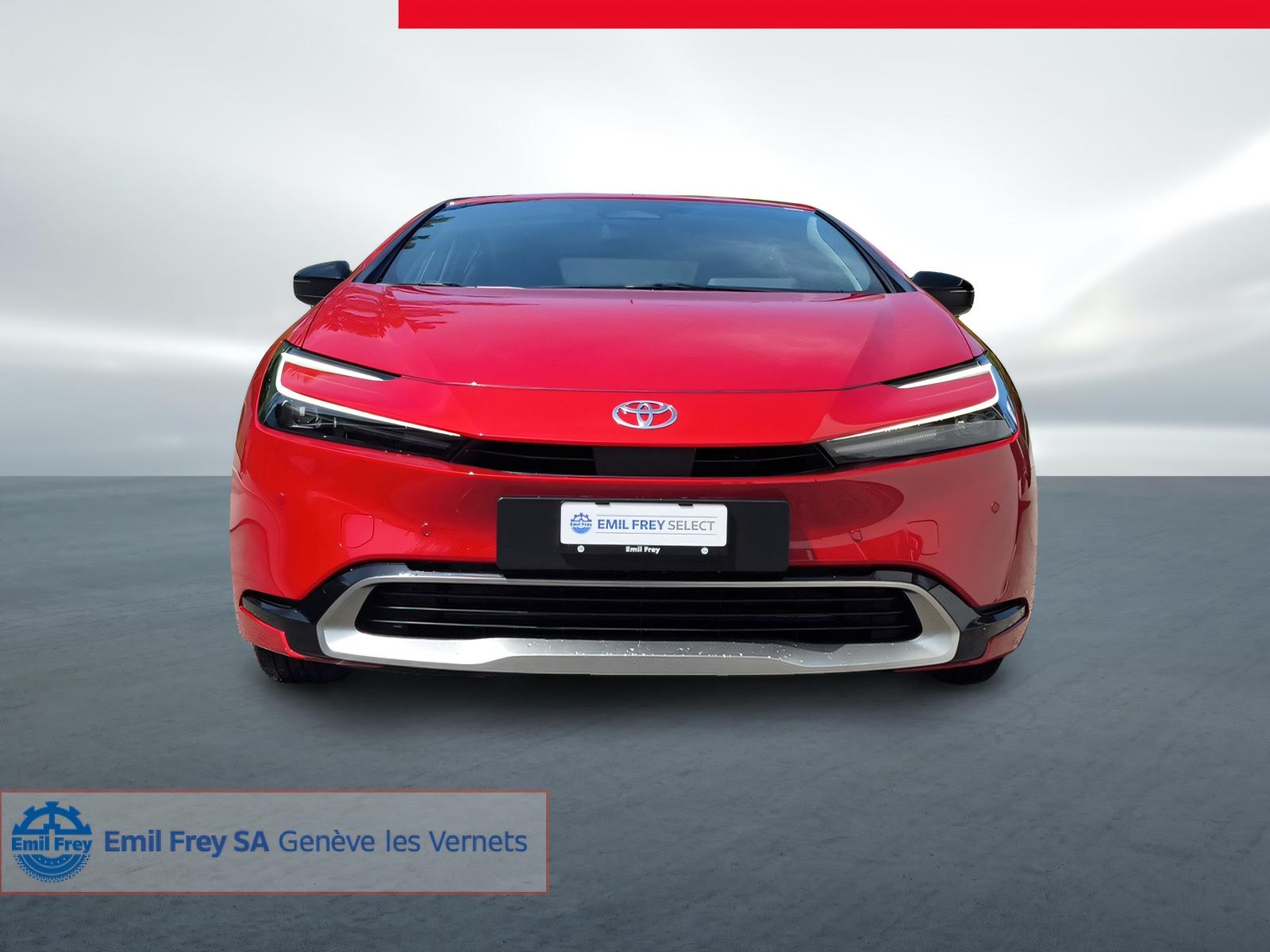 TOYOTA Prius 2.0 Plug-In-Hybrid Style-image-2