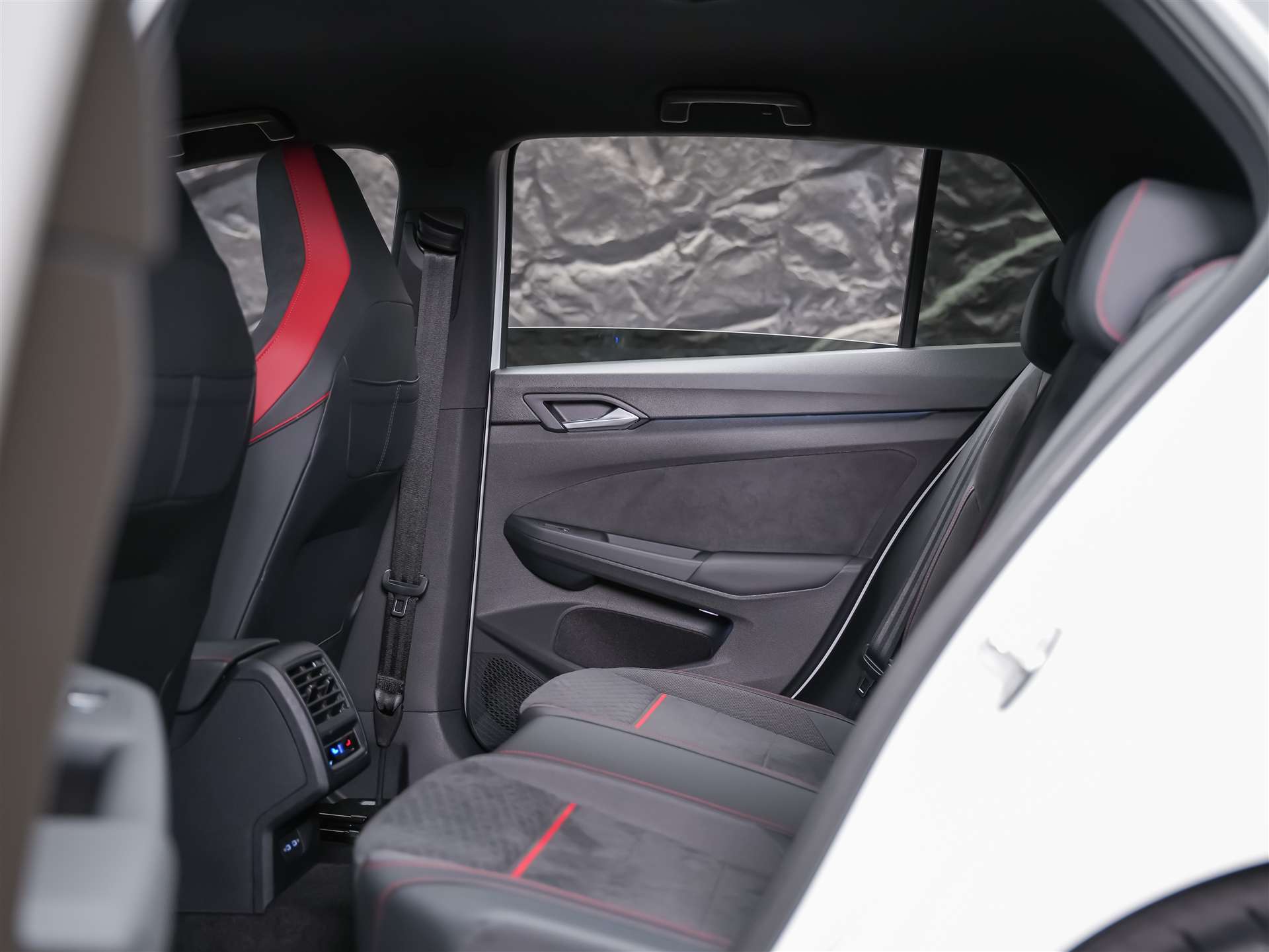 VW Golf 2.0 TSI GTI Clubsport DSG *Facelift 2025*Abstandsregler*Lenkradheizung*-image-12