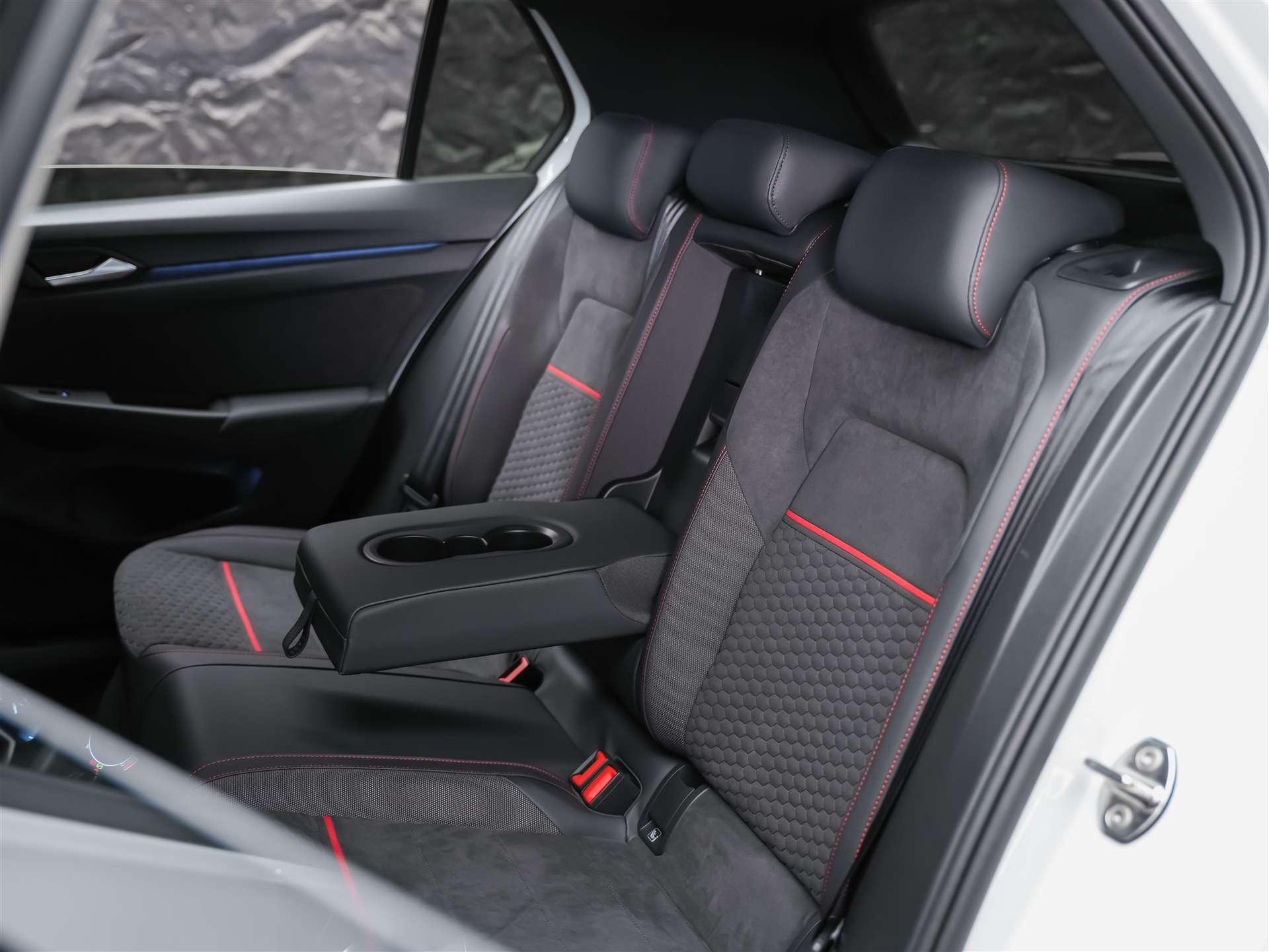 VW Golf 2.0 TSI GTI Clubsport DSG *Facelift 2025*Abstandsregler*Lenkradheizung*-image-13