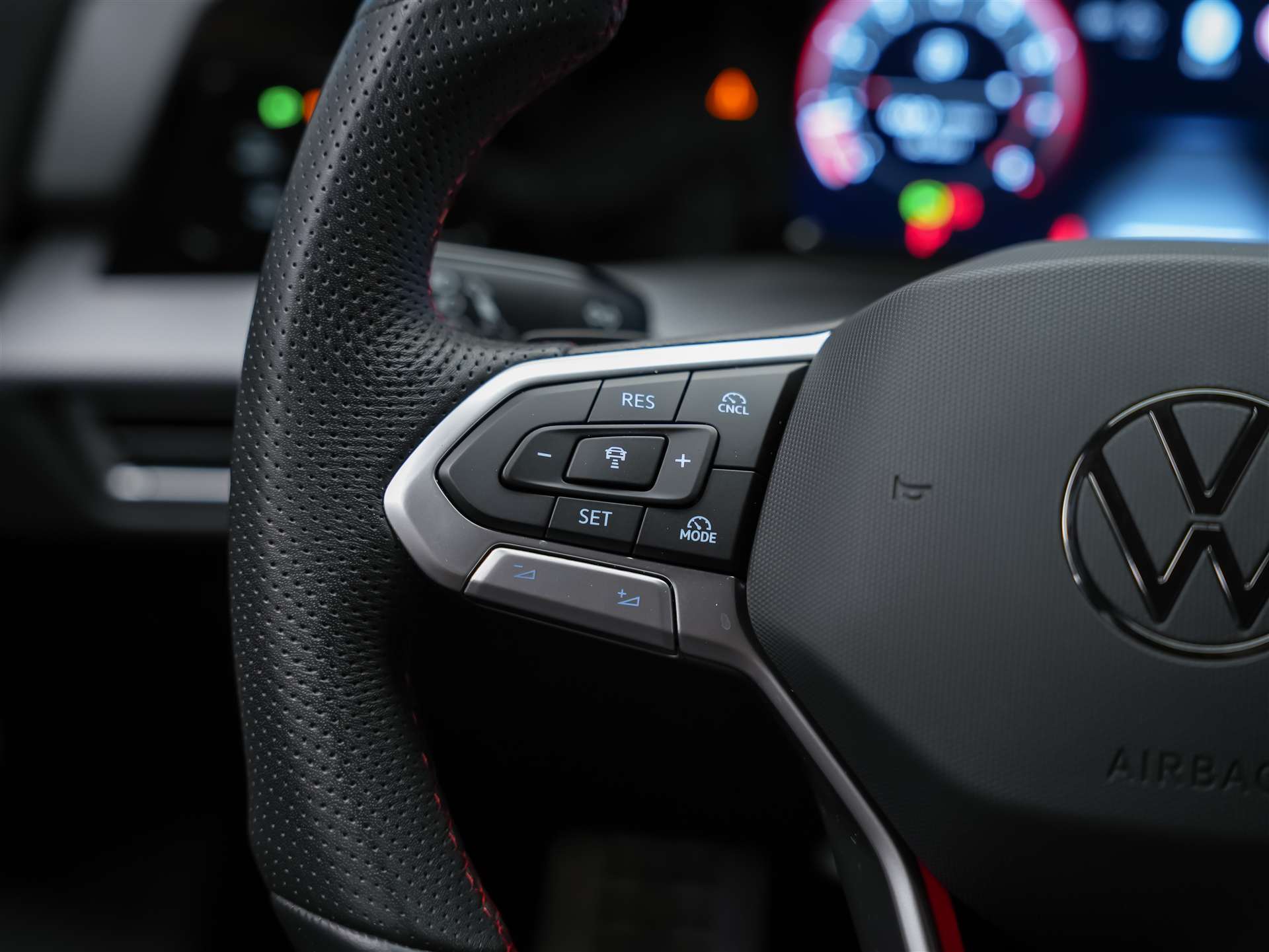 VW Golf 2.0 TSI GTI Clubsport DSG *Facelift 2025*Abstandsregler*Lenkradheizung*-image-29
