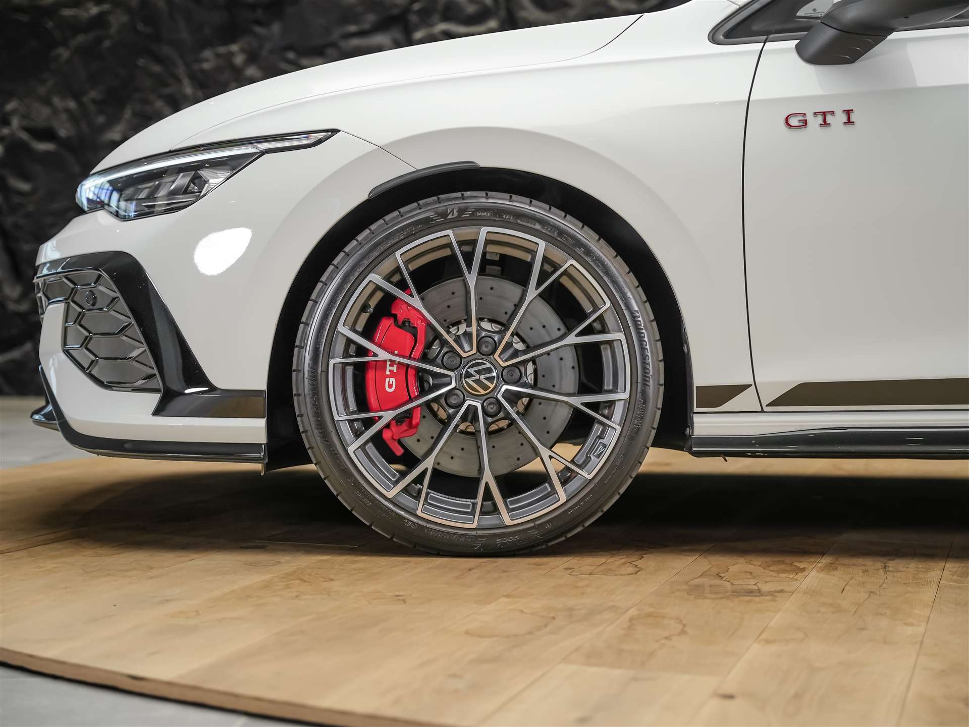 VW Golf 2.0 TSI GTI Clubsport DSG *Facelift 2025*Abstandsregler*Lenkradheizung*-image-17
