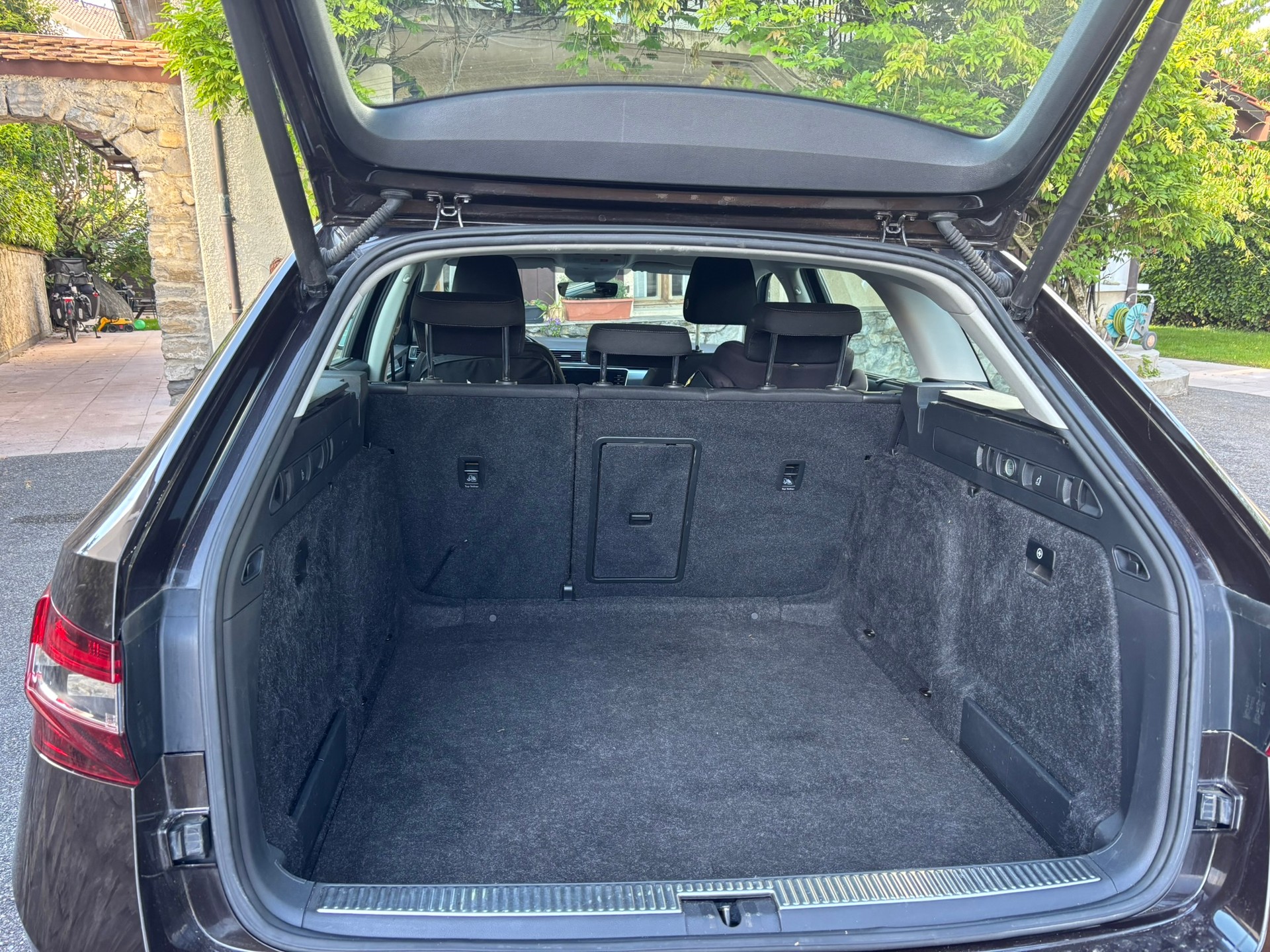 SKODA 1.5 TSI Ambition DSG-image-2