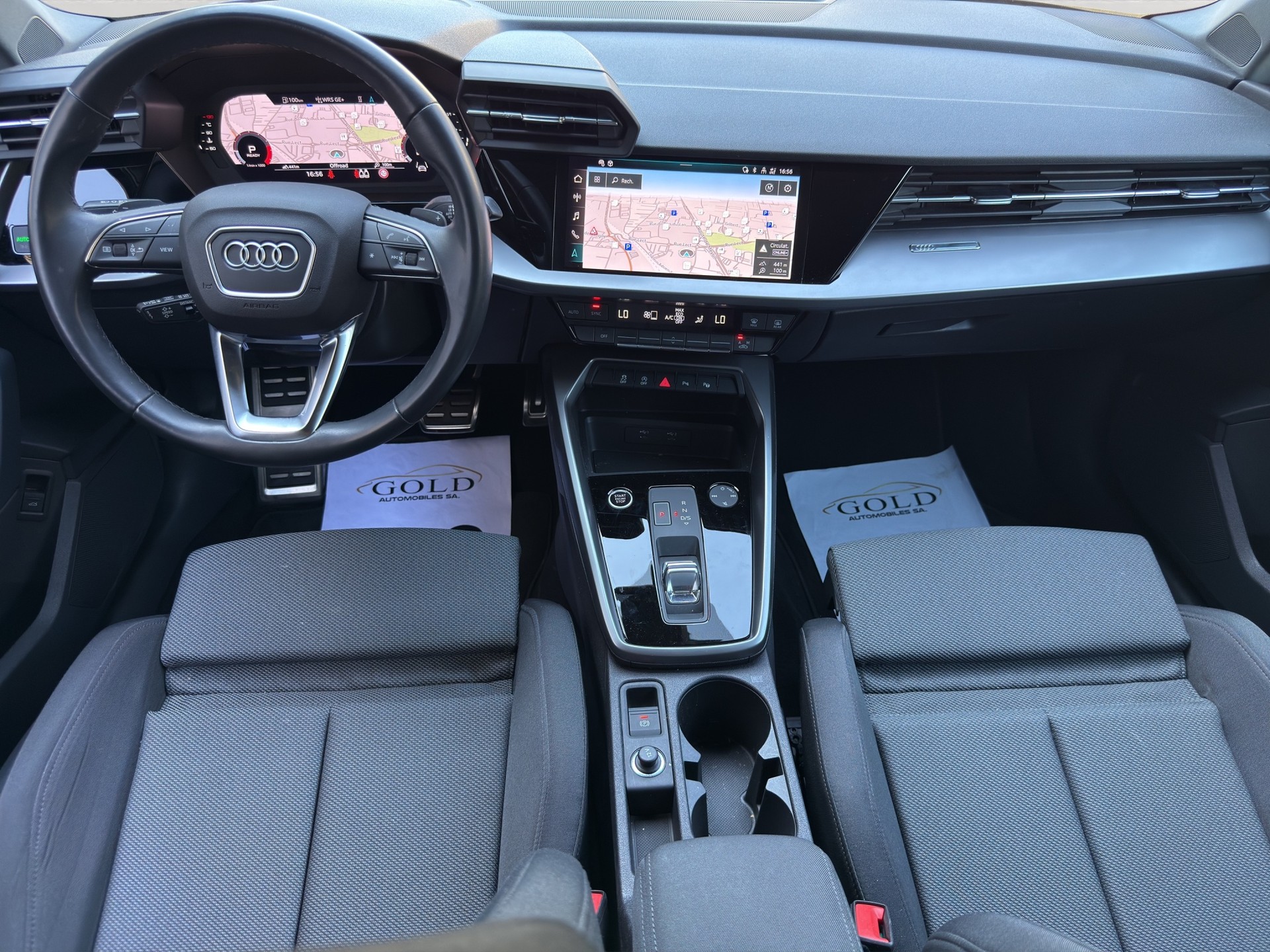 AUDI A3 Sportback 35 TFSI S line Attraction S-tronic-image-2