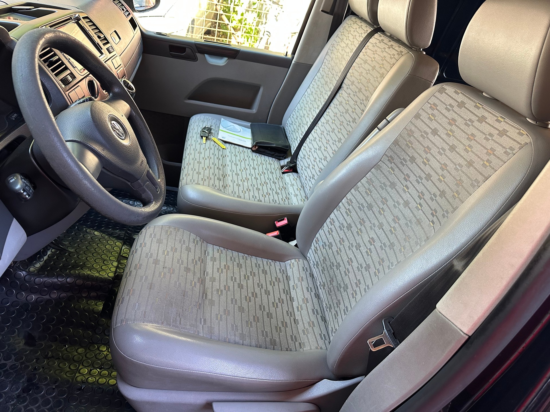 VW T5 2.0 TDI Champion 4Motion FIXPREIS-image-12