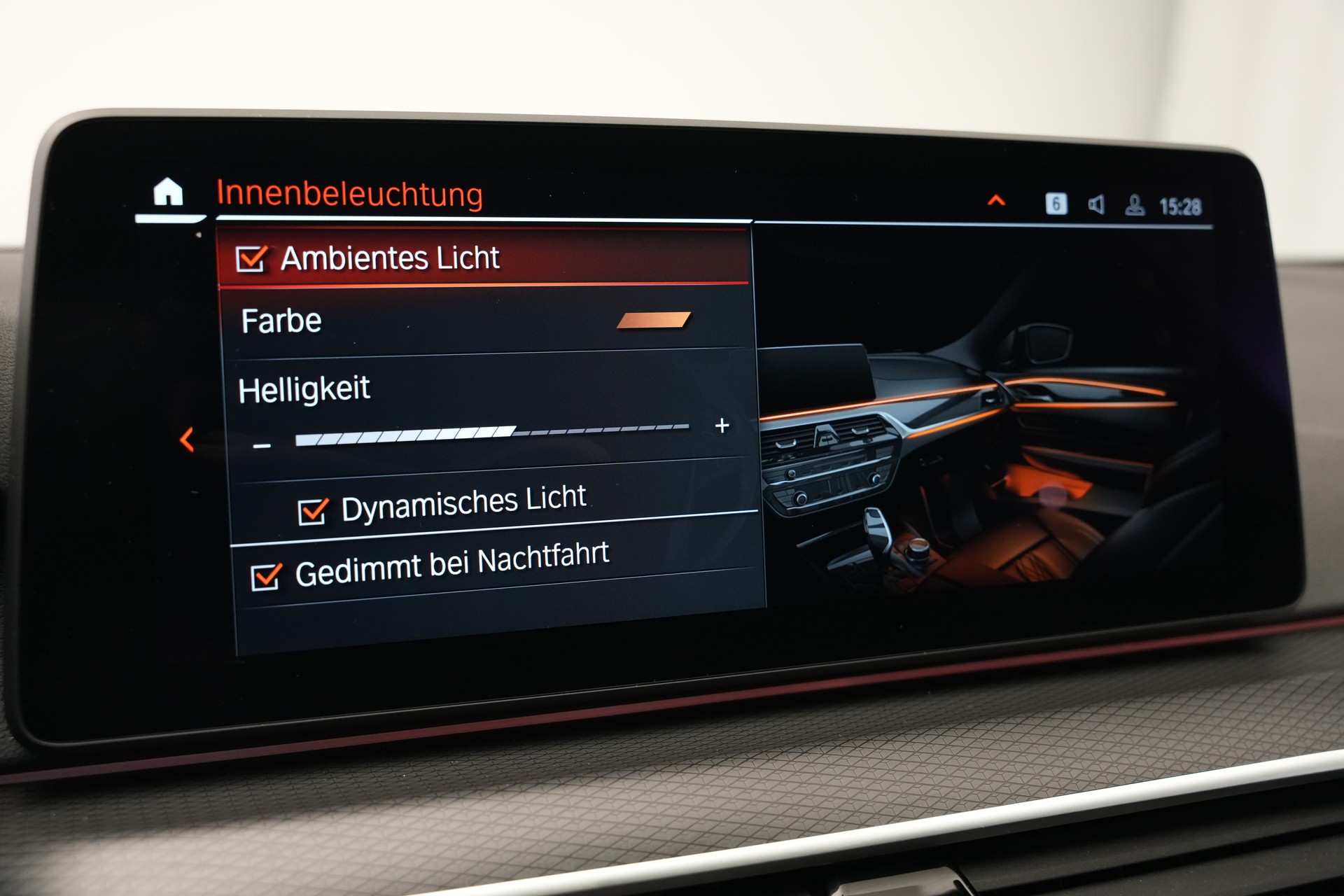 BMW 520d xDrive 48V Touring M Sport Steptronic-image-34