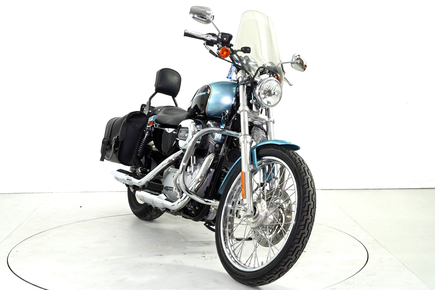 HARLEY-DAVIDSON XL 883C-showroom-element-1