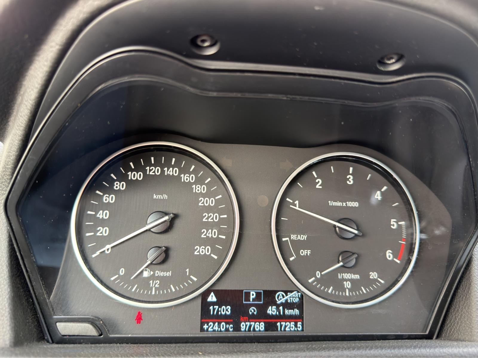 BMW 218d Gran Tourer Sport Line Steptronic-image-9