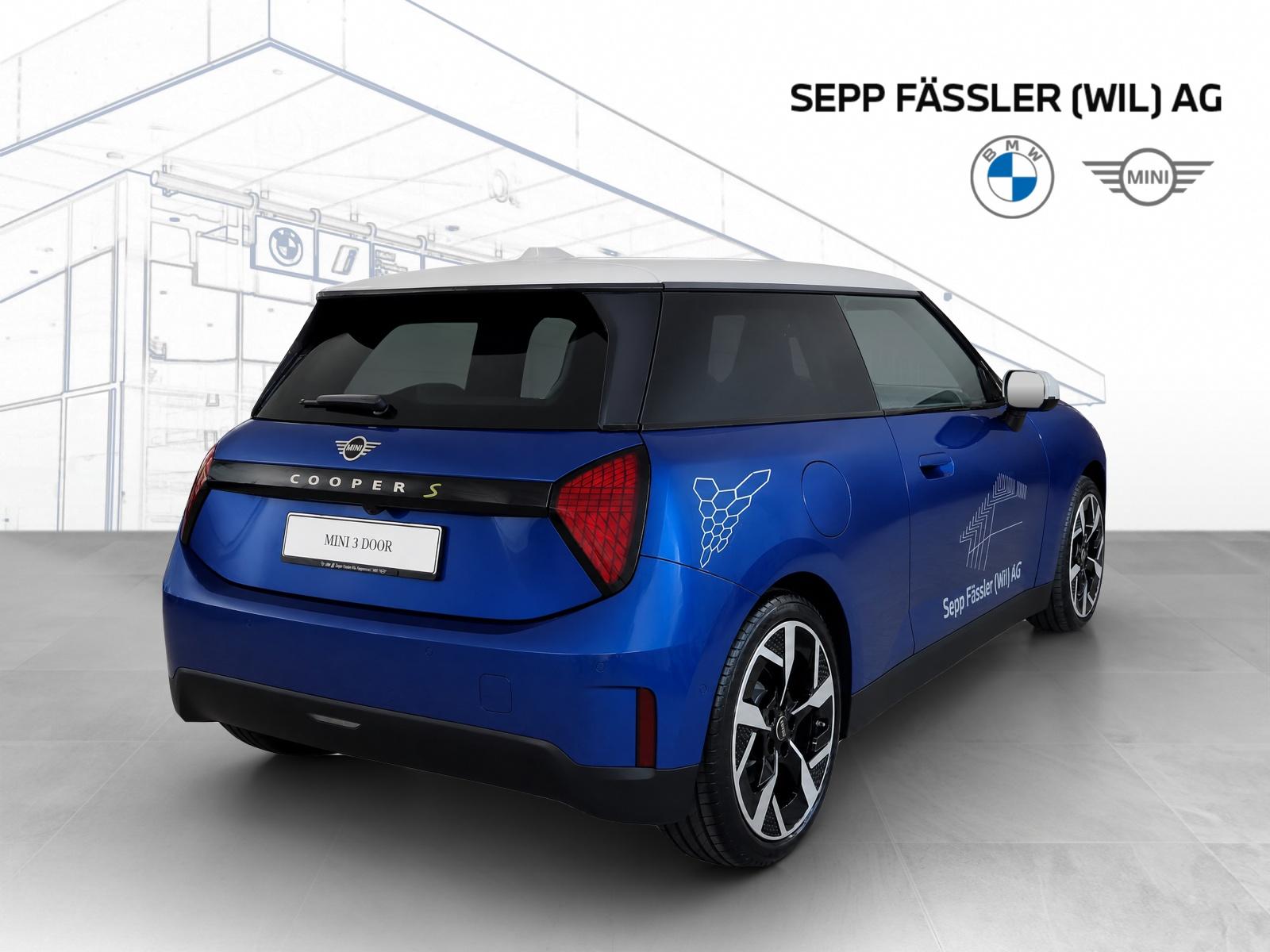 MINI Cooper SE-image-2