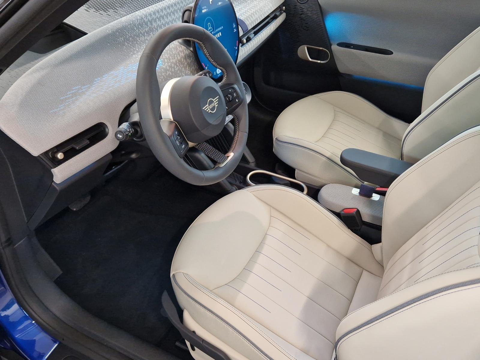 MINI Cooper SE-image-6