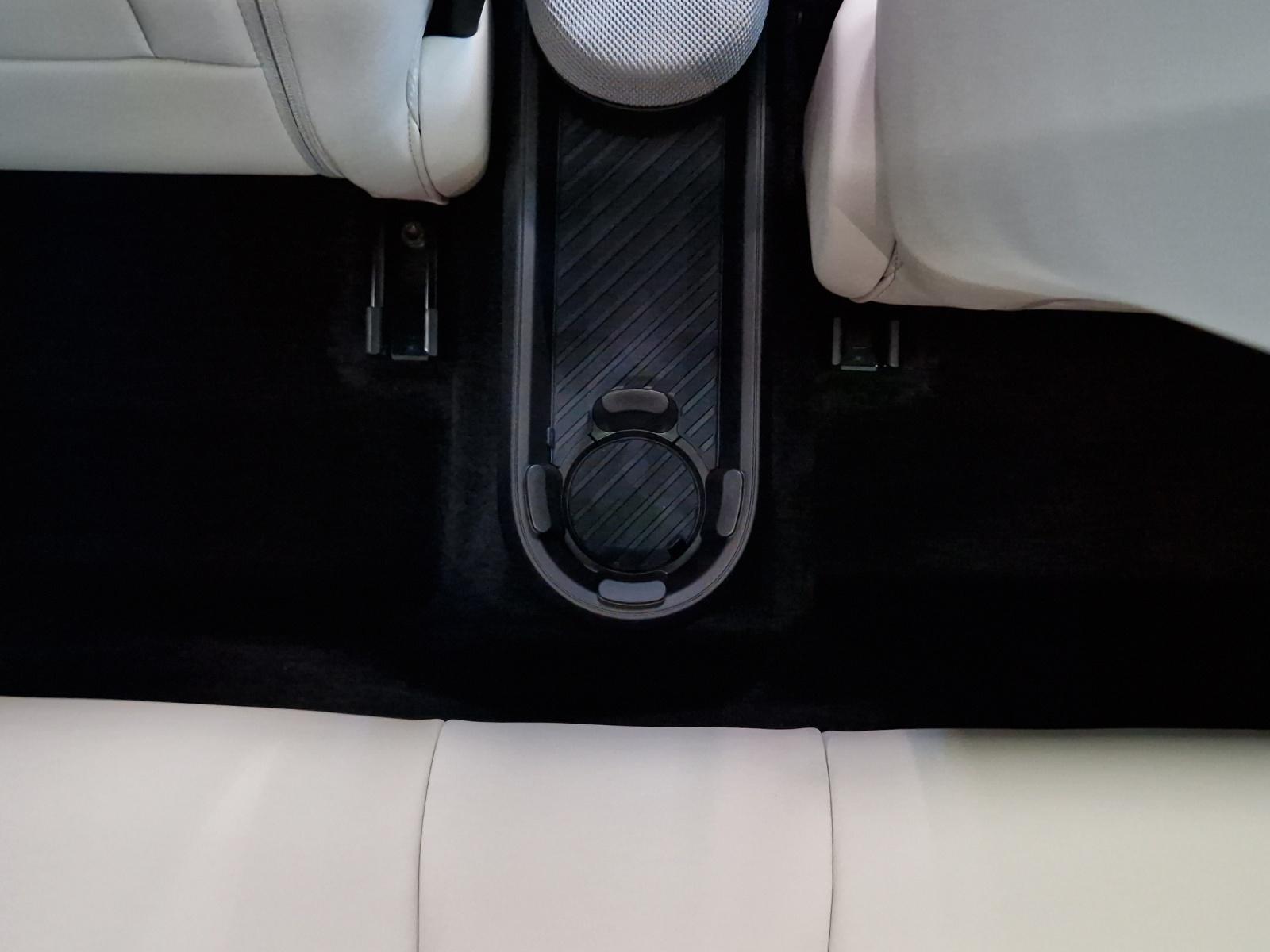 MINI Cooper SE-image-16
